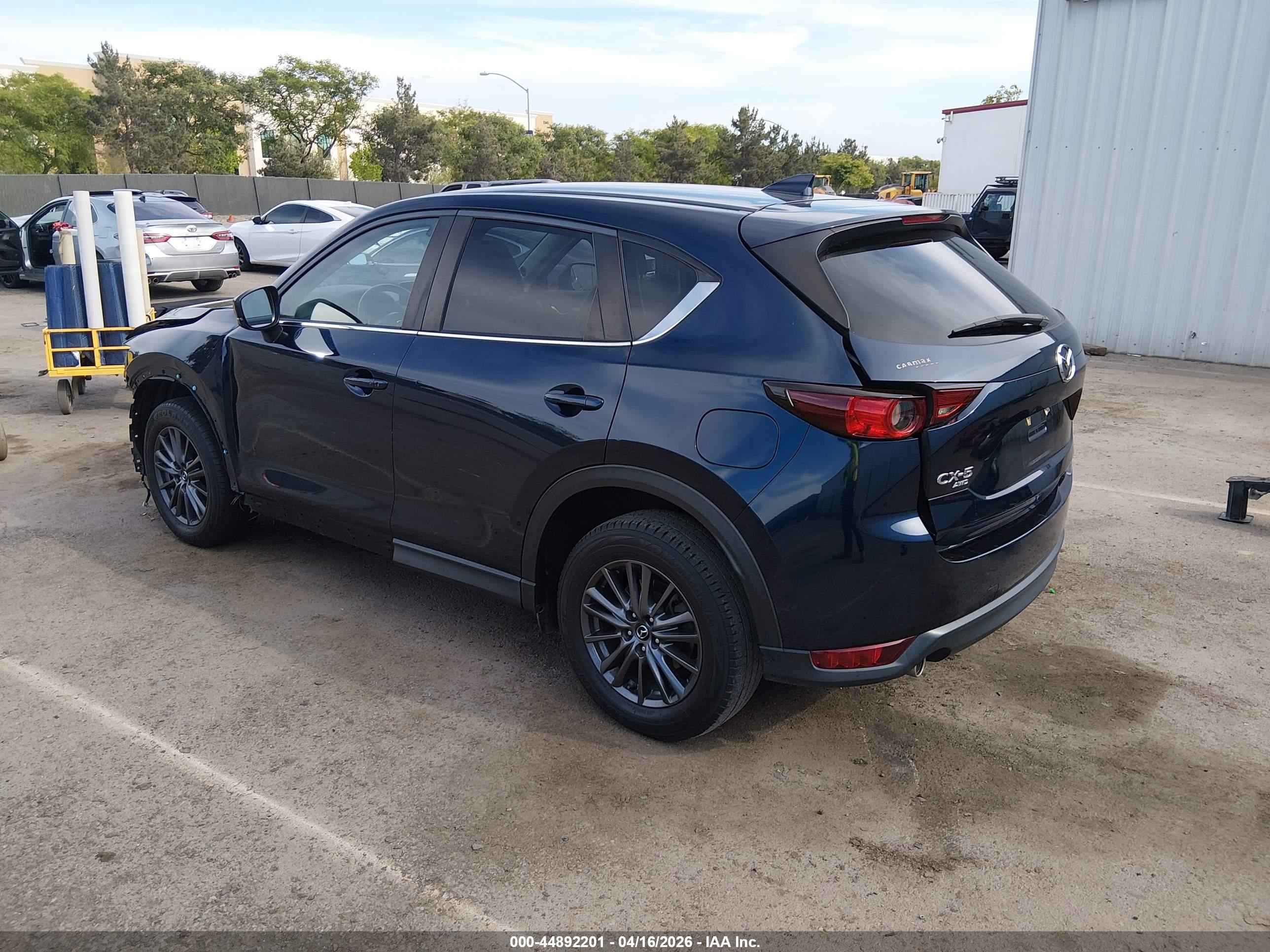 MAZDA CX-5 image 3