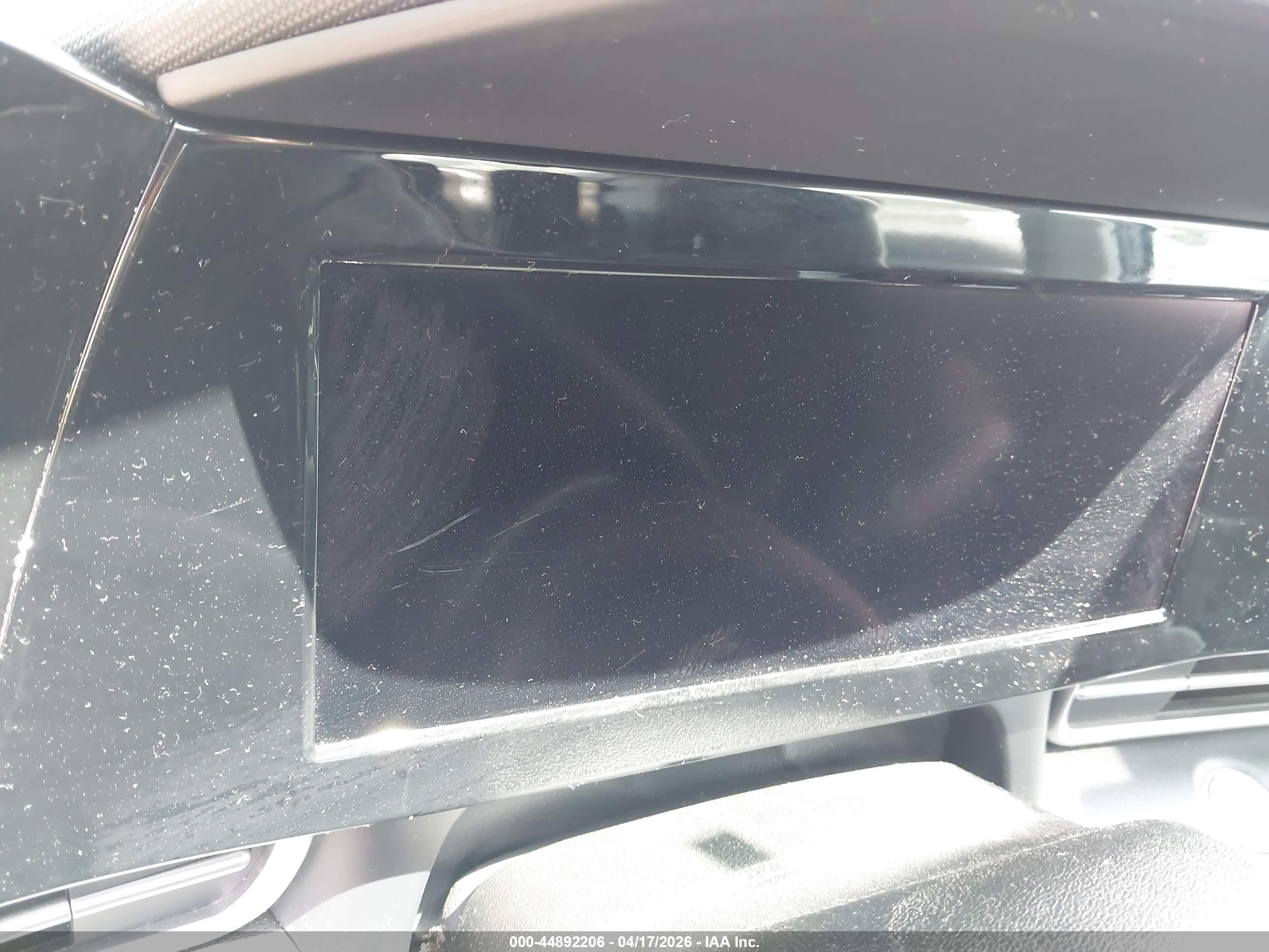 HYUNDAI ELANTRA image 7