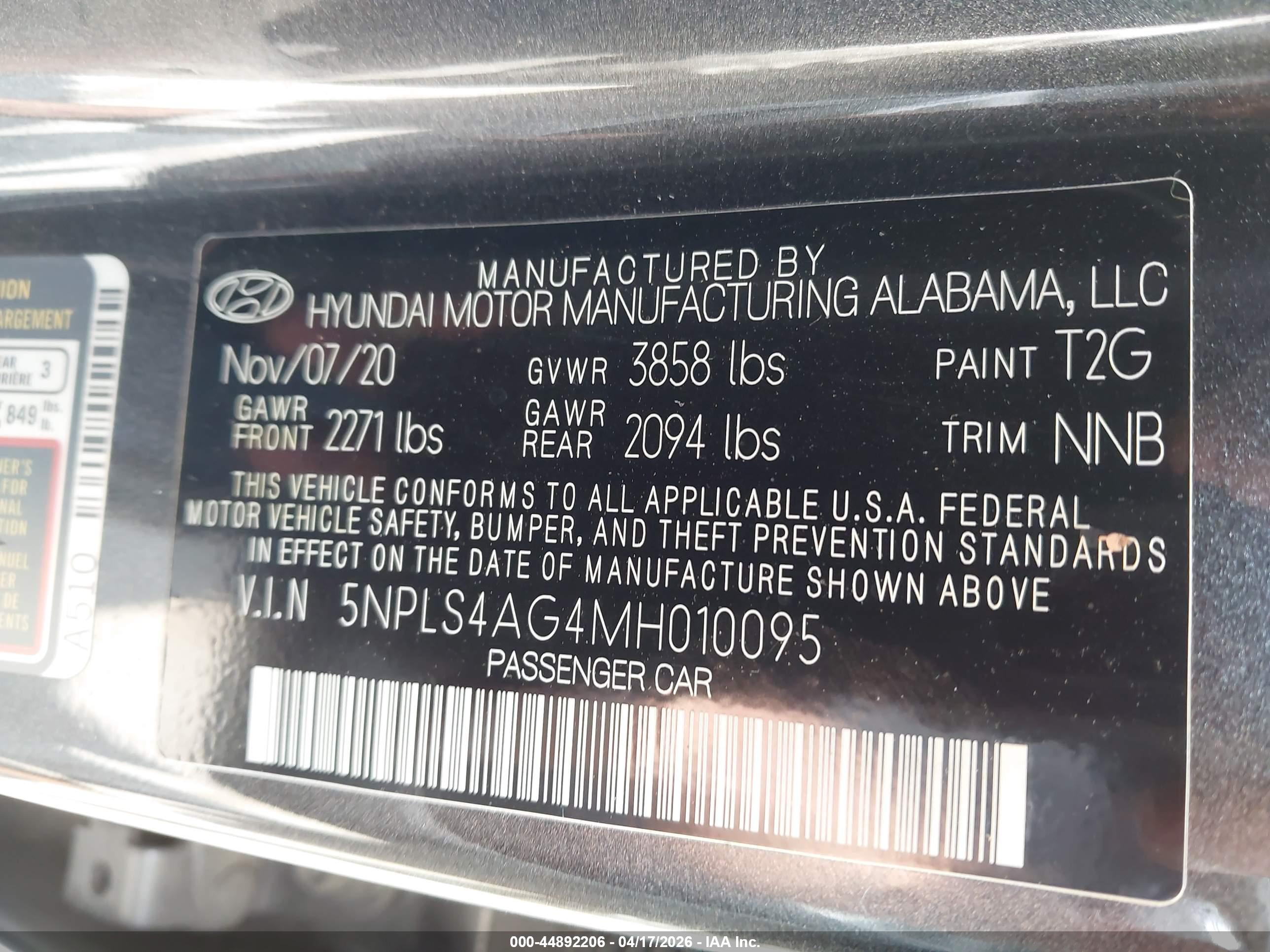 HYUNDAI ELANTRA image 9