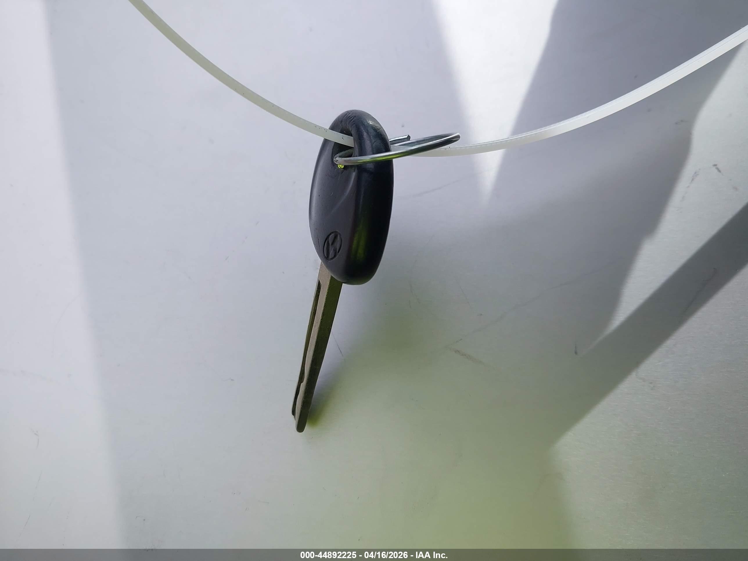 HYUNDAI ACCENT image 11