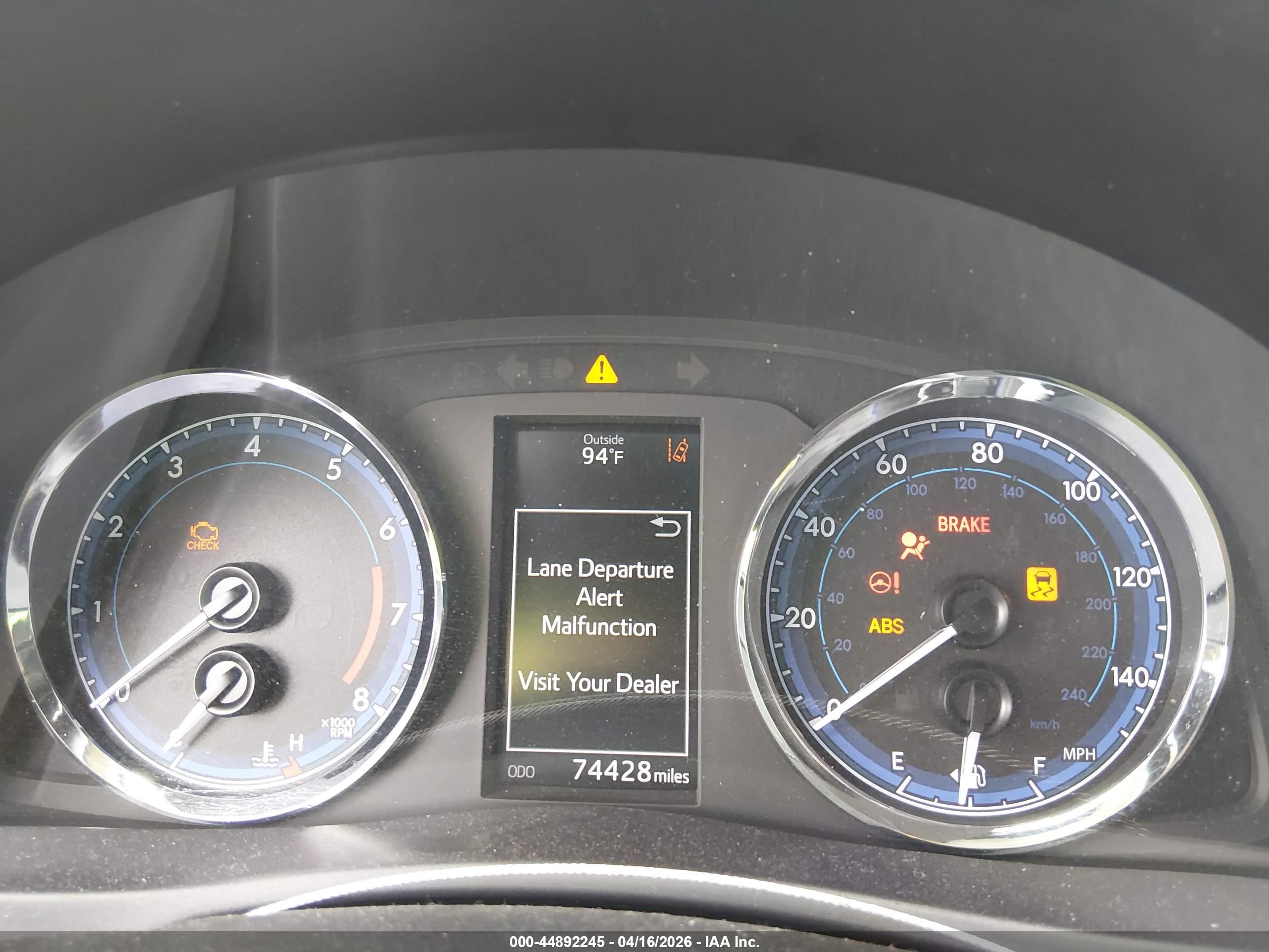 TOYOTA COROLLA image 7