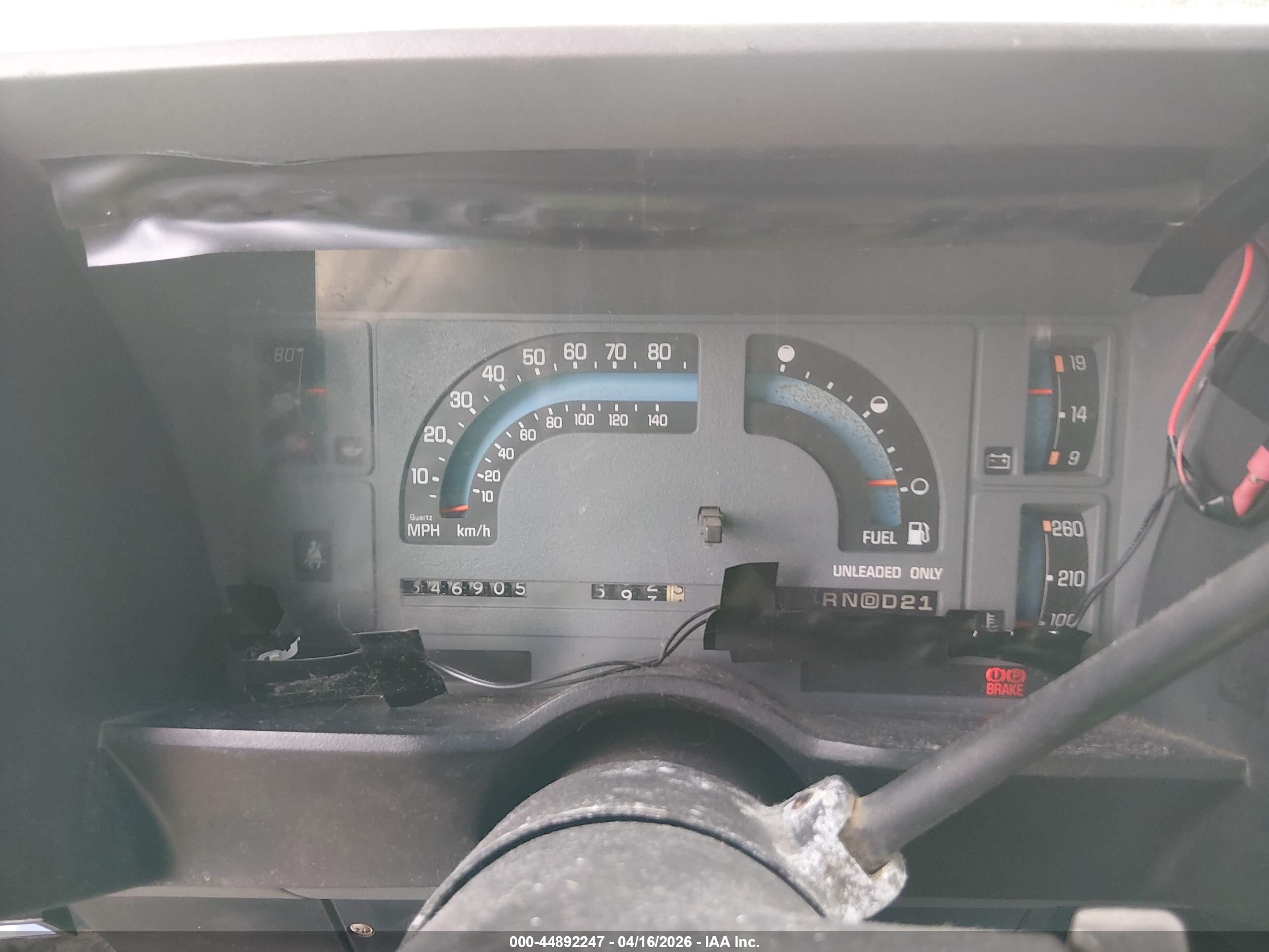 CHEVROLET BLAZER image 7