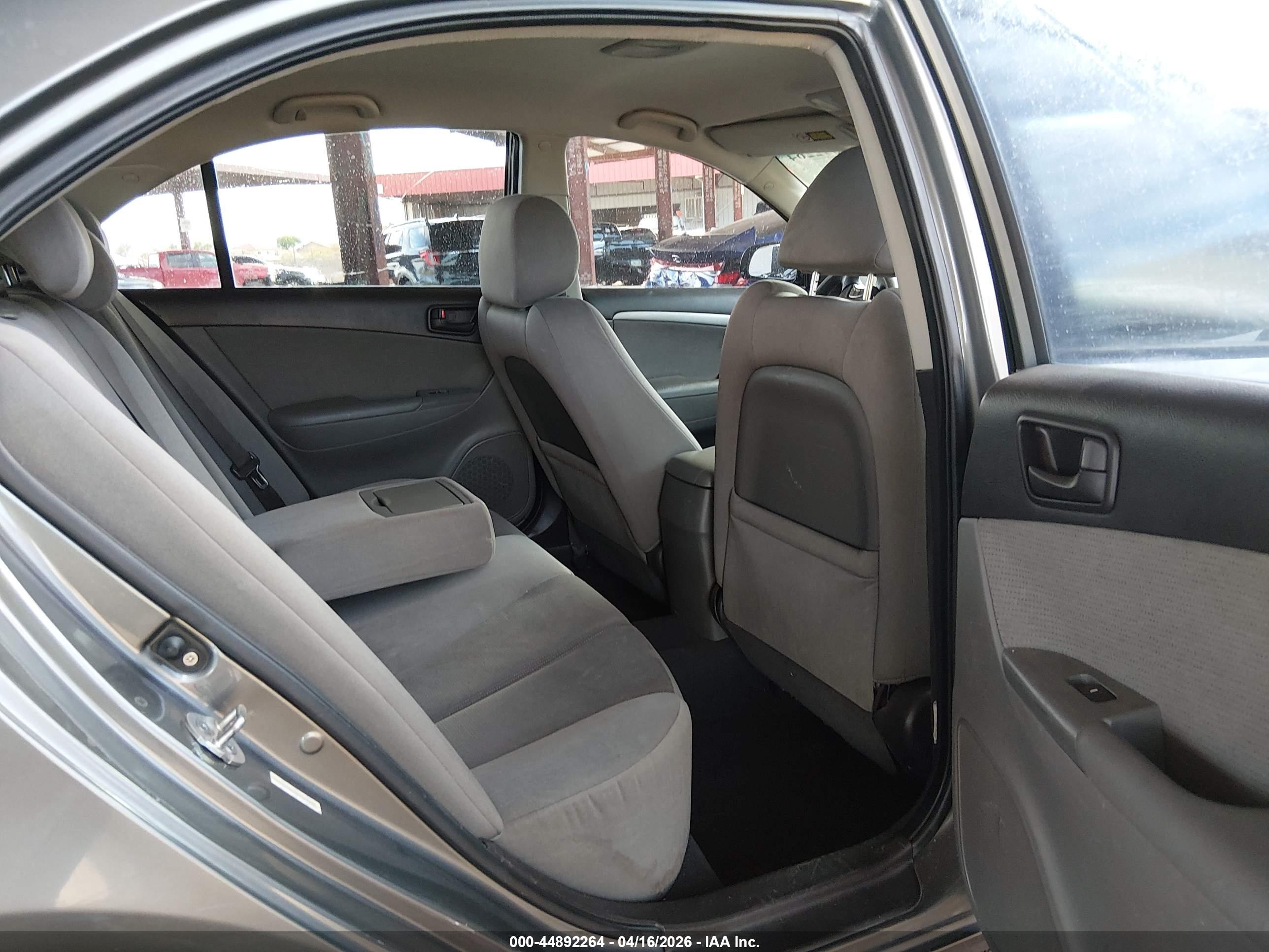 HYUNDAI SONATA image 8