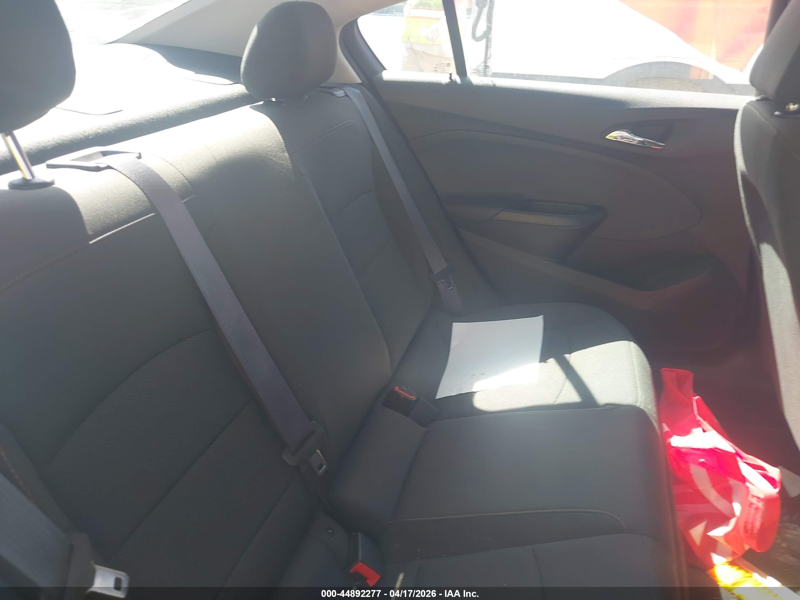 CHEVROLET CRUZE image 8