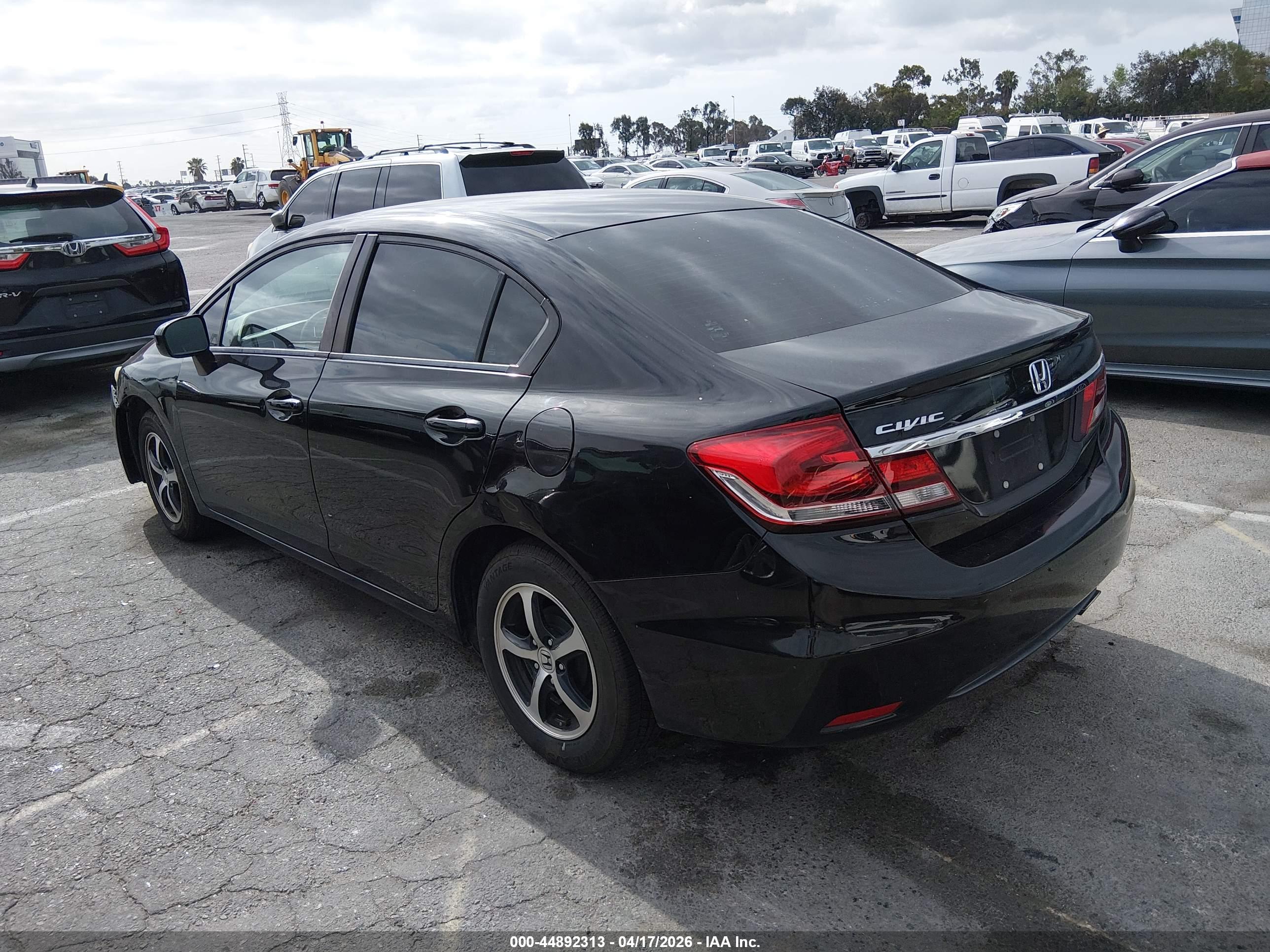 HONDA CIVIC image 3