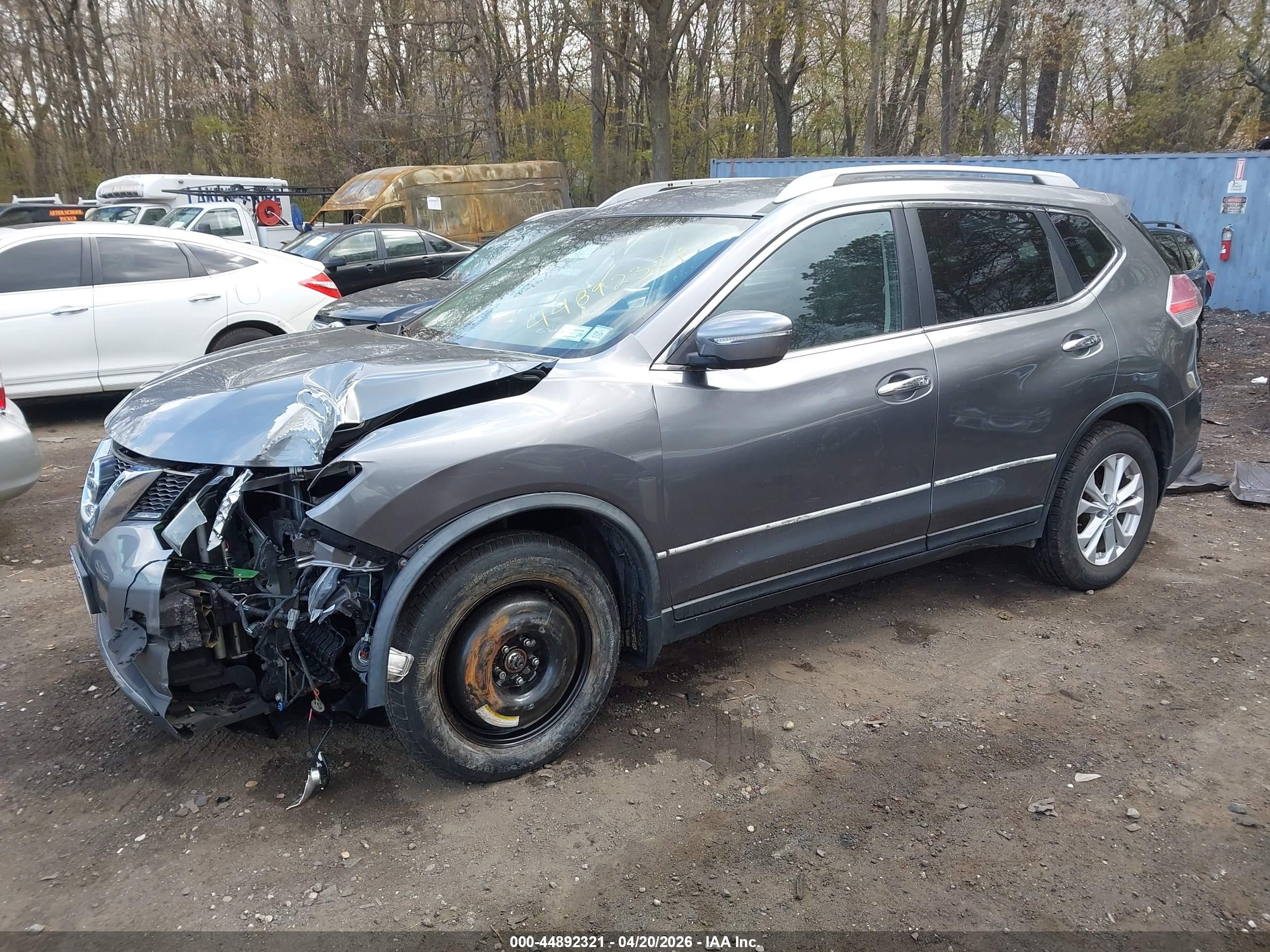 NISSAN ROGUE image 2
