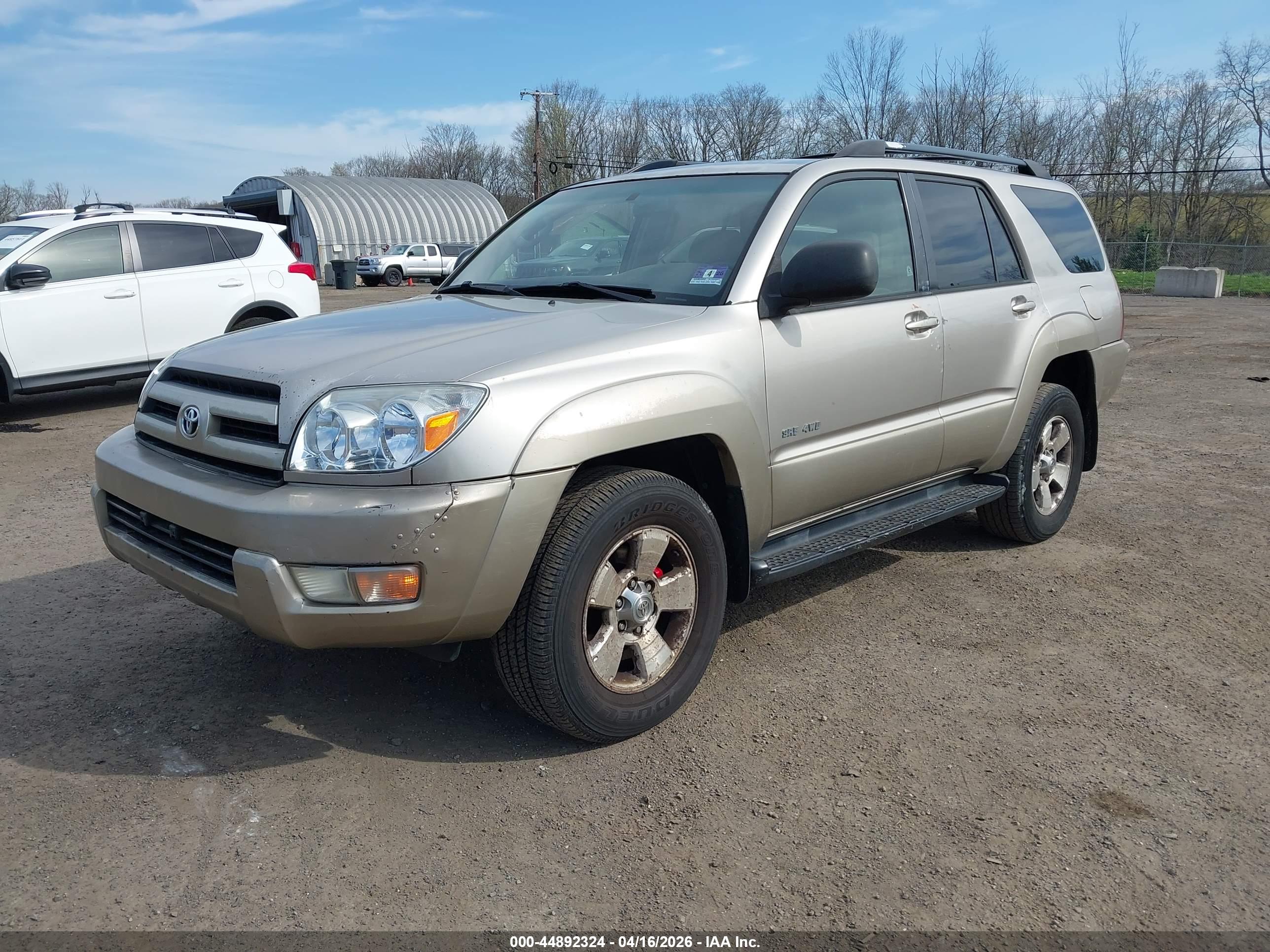 TOYOTA 4RUNNER image 2