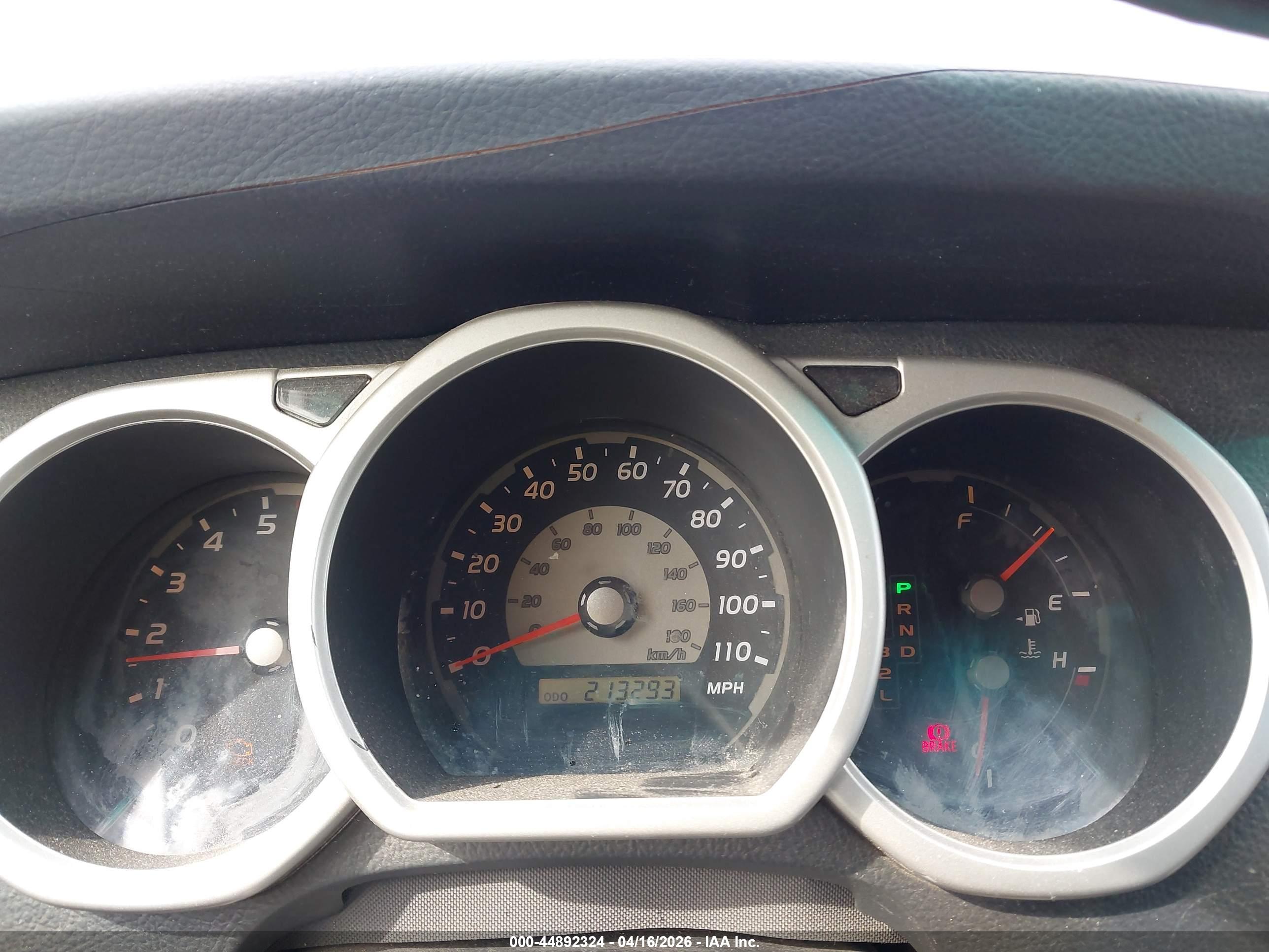 TOYOTA 4RUNNER image 7