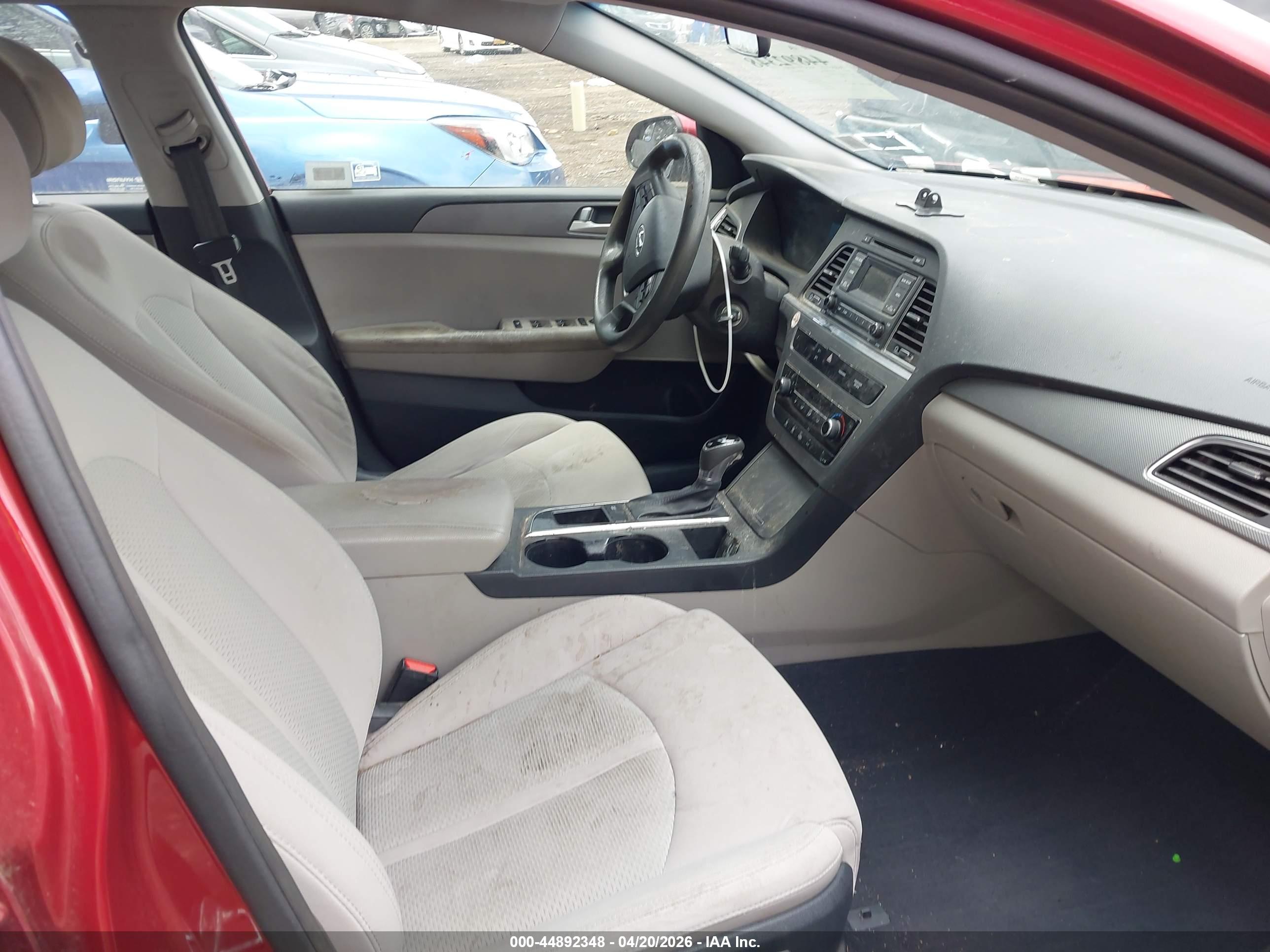 HYUNDAI SONATA image 5