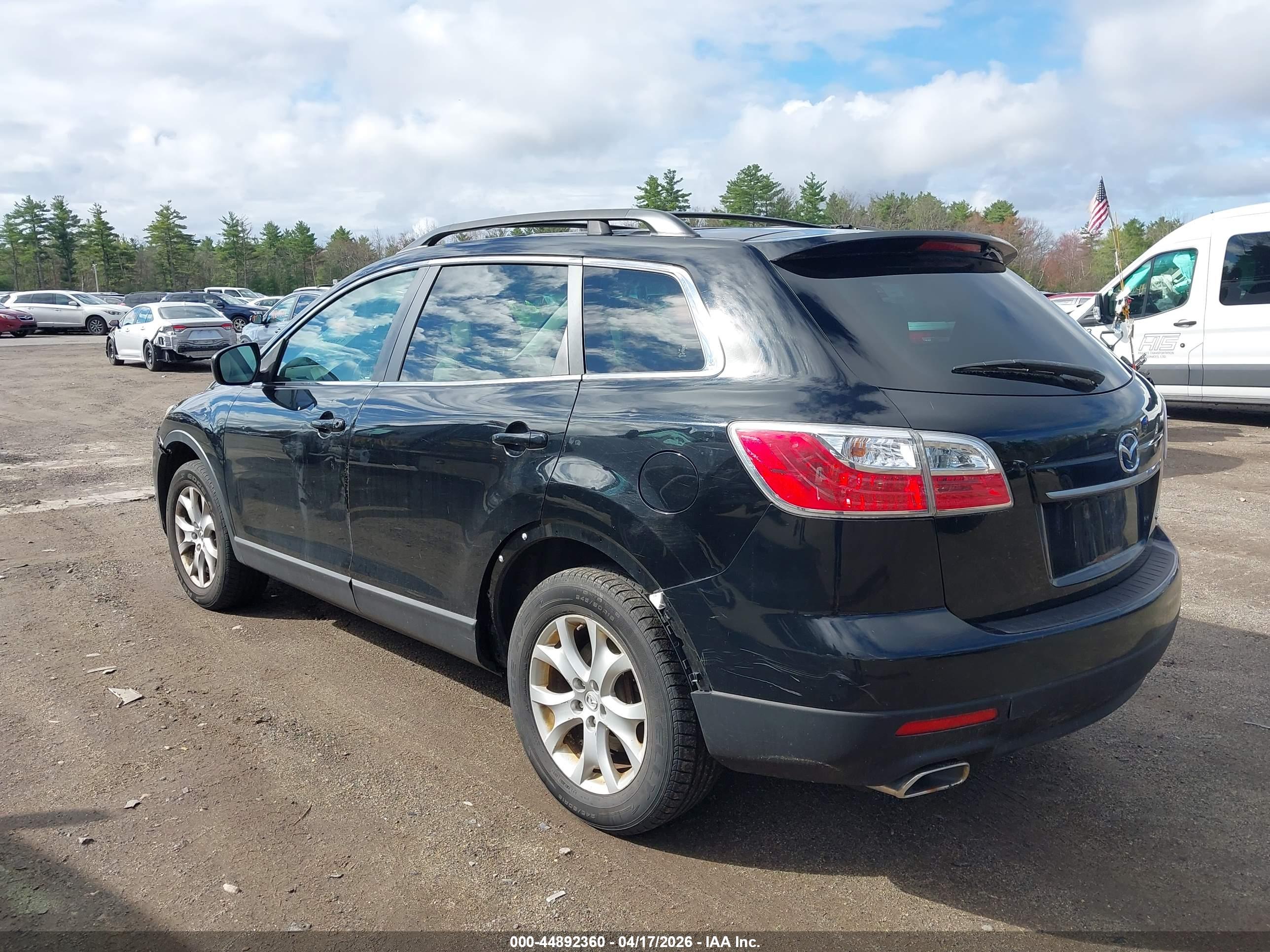 MAZDA CX-9 image 3