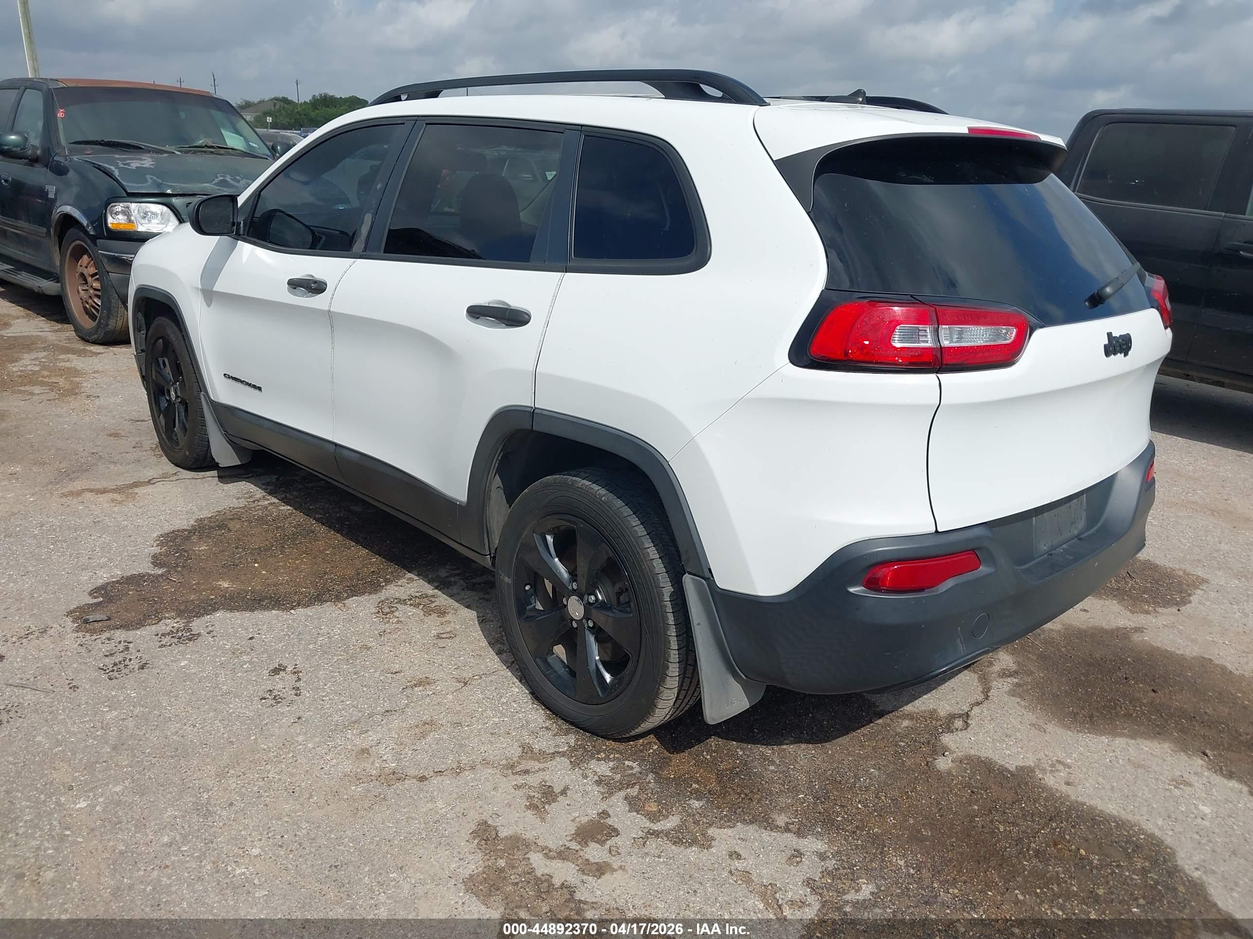 JEEP CHEROKEE image 3