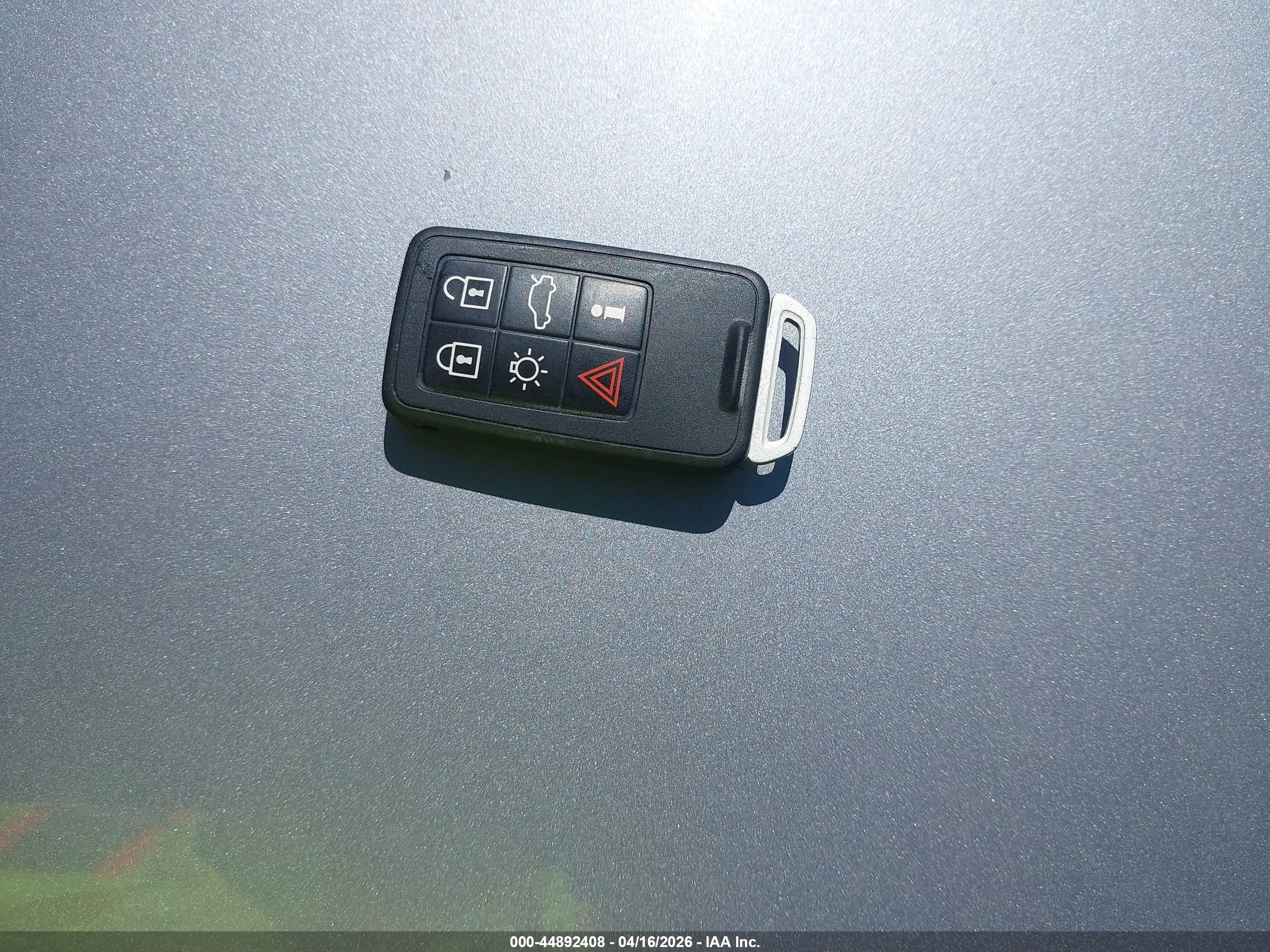 VOLVO S80 image 11