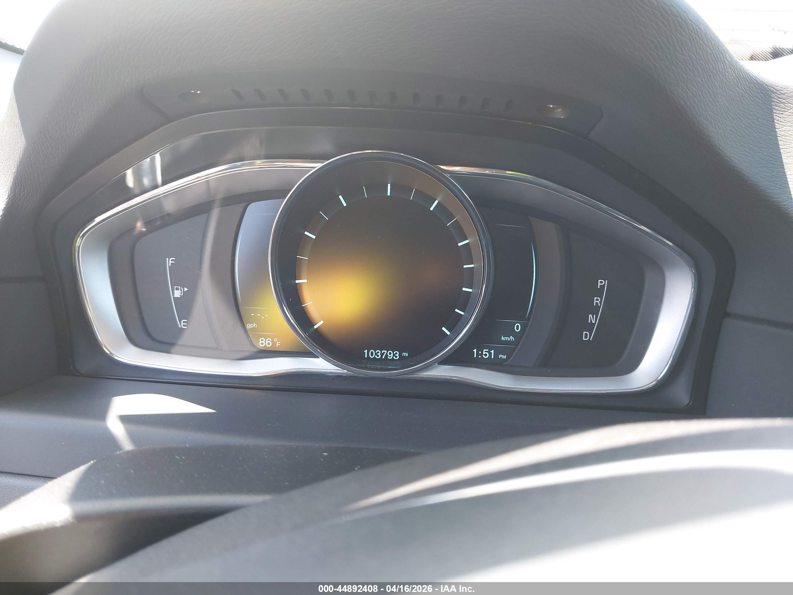 VOLVO S80 image 7