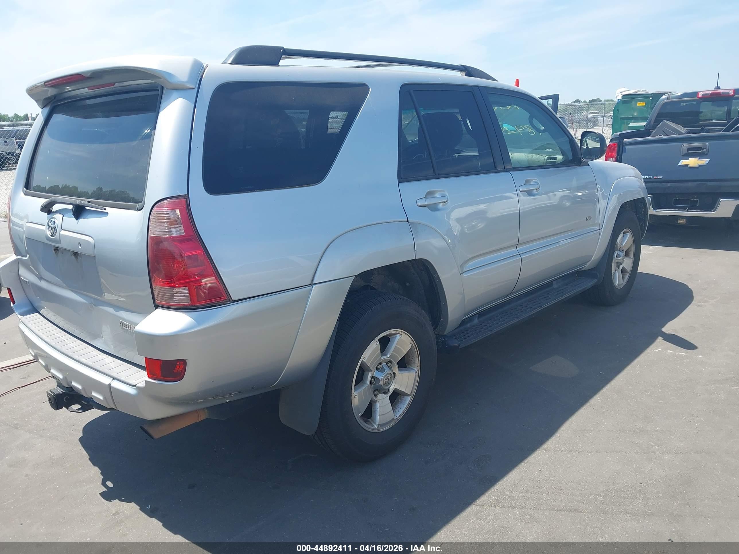 TOYOTA 4RUNNER image 4