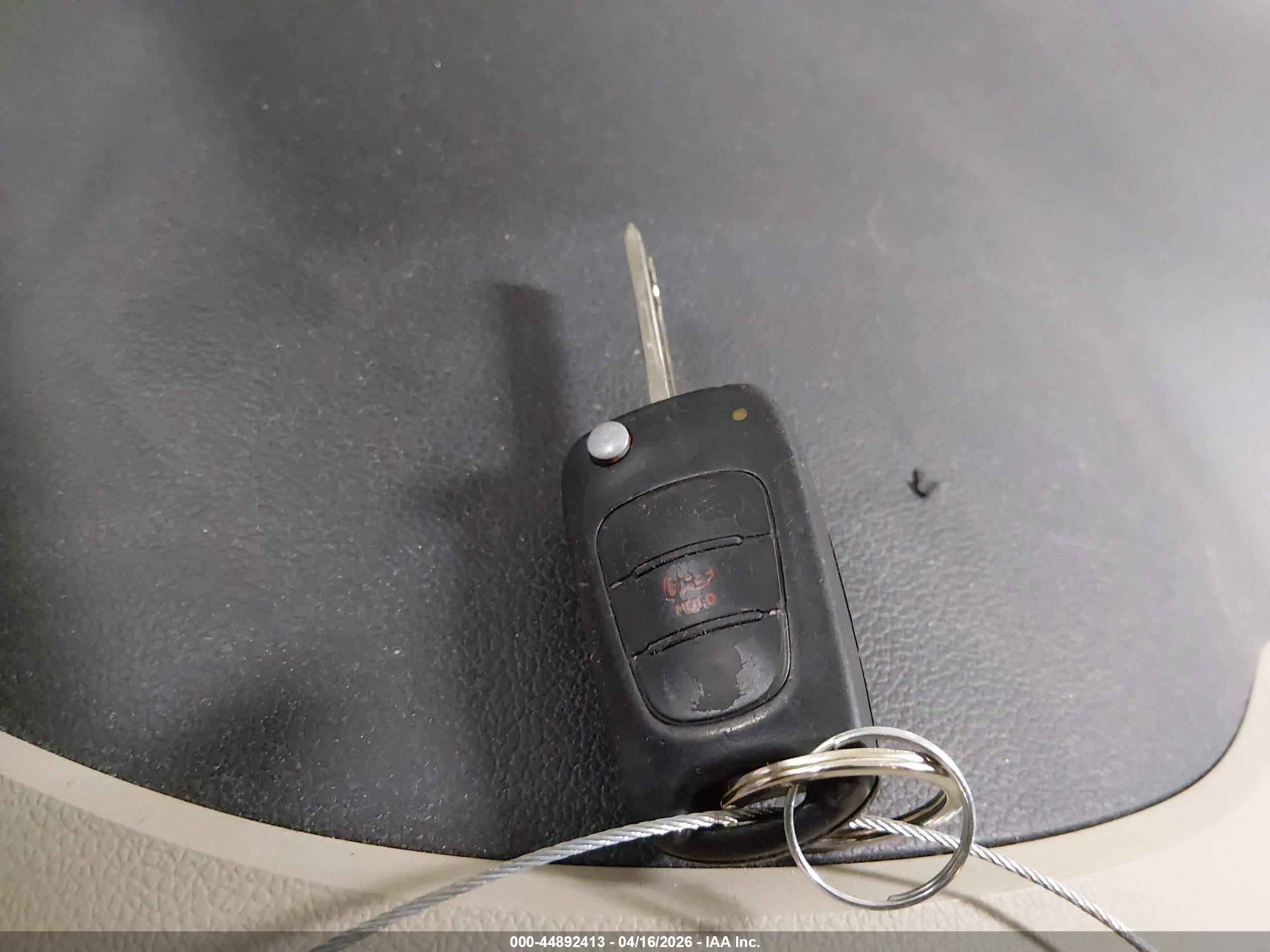 KIA RIO image 11