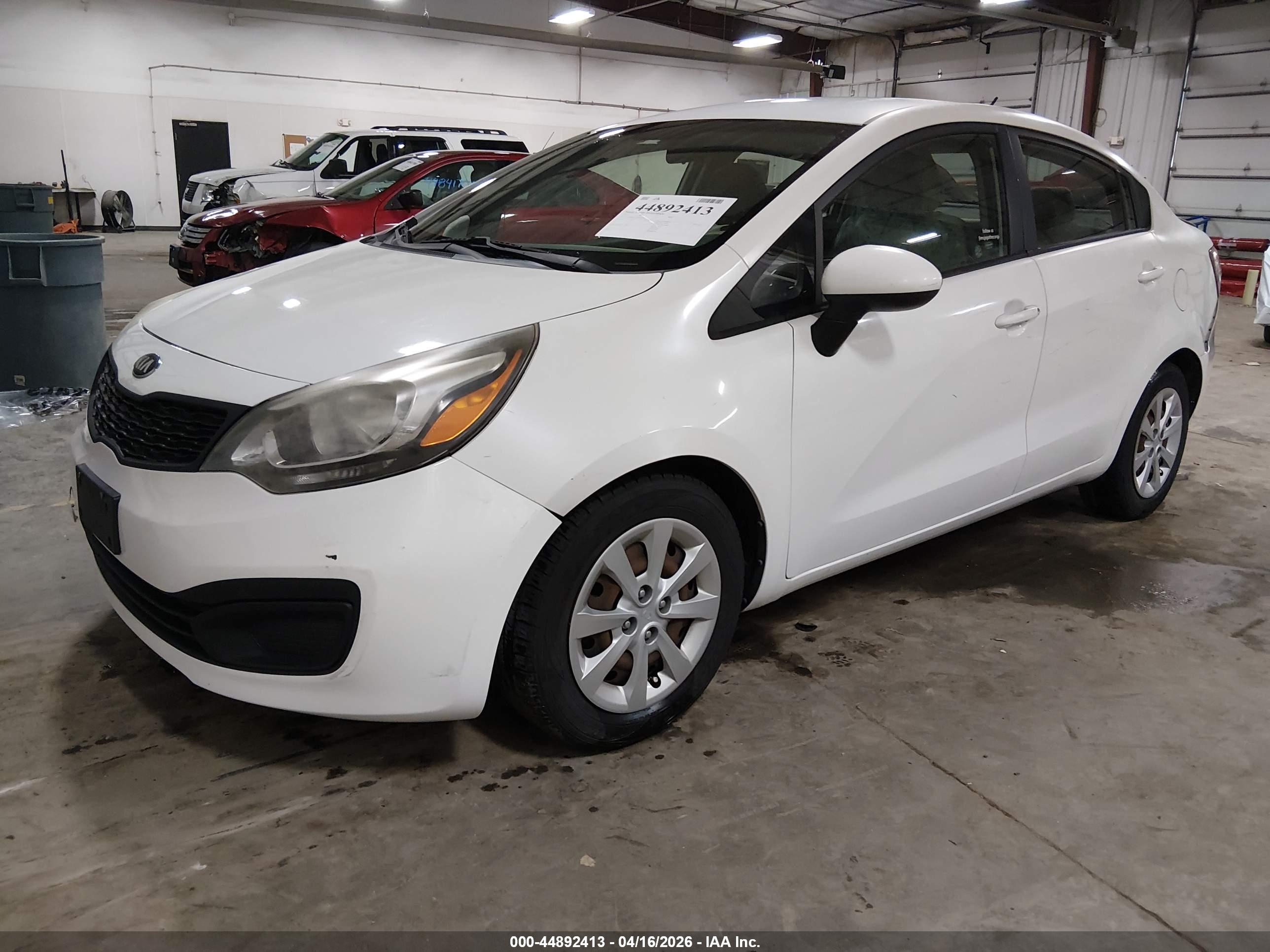KIA RIO image 2