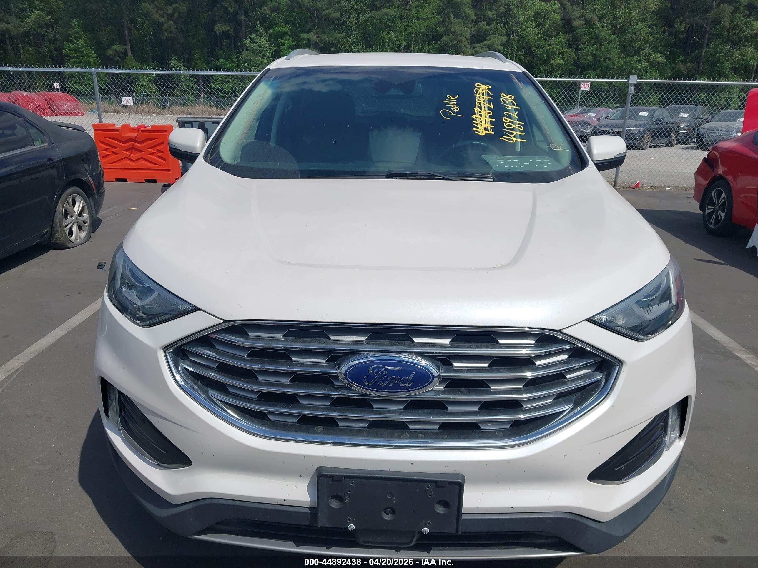 FORD EDGE image 6
