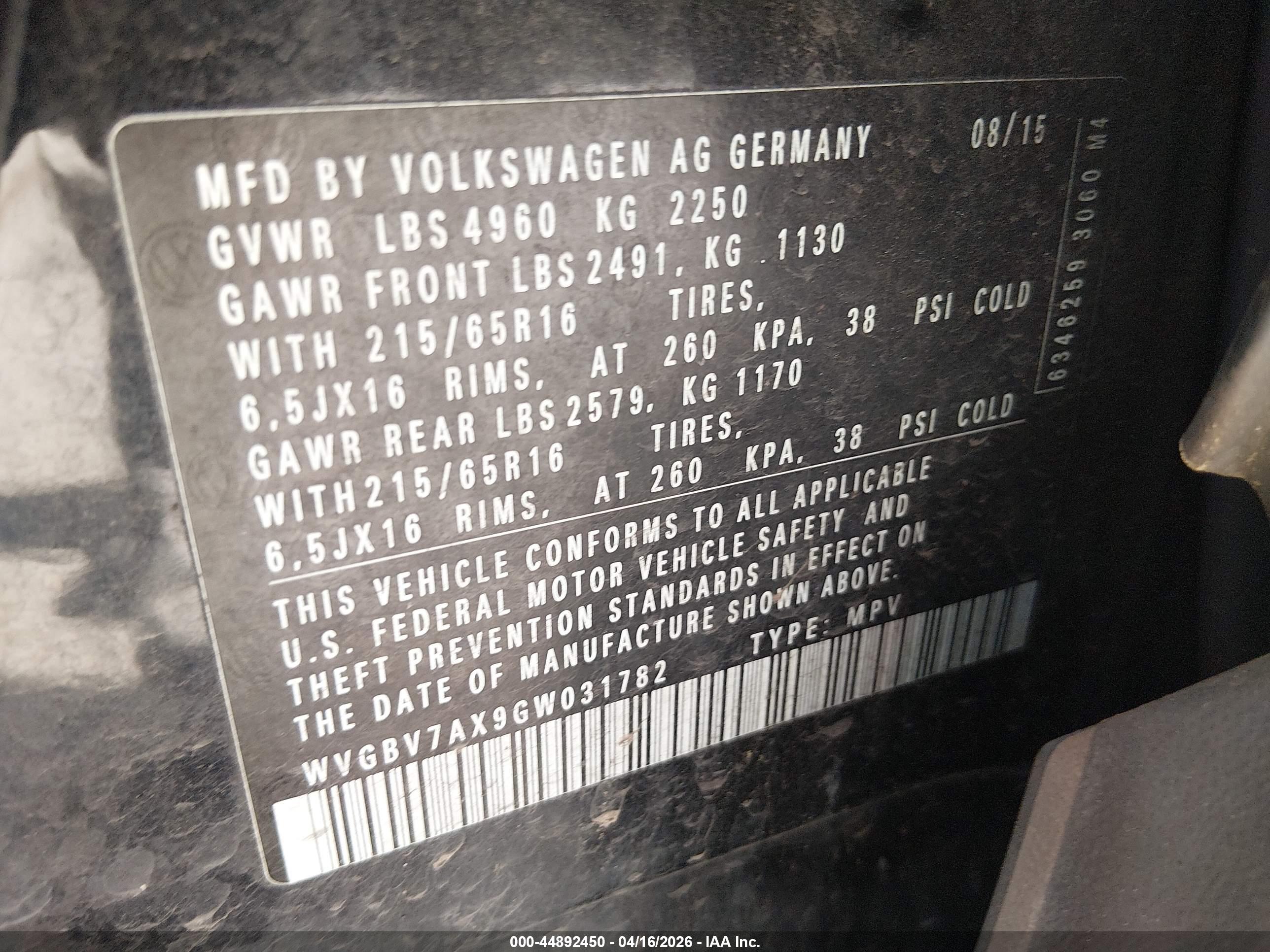 VOLKSWAGEN TIGUAN image 9