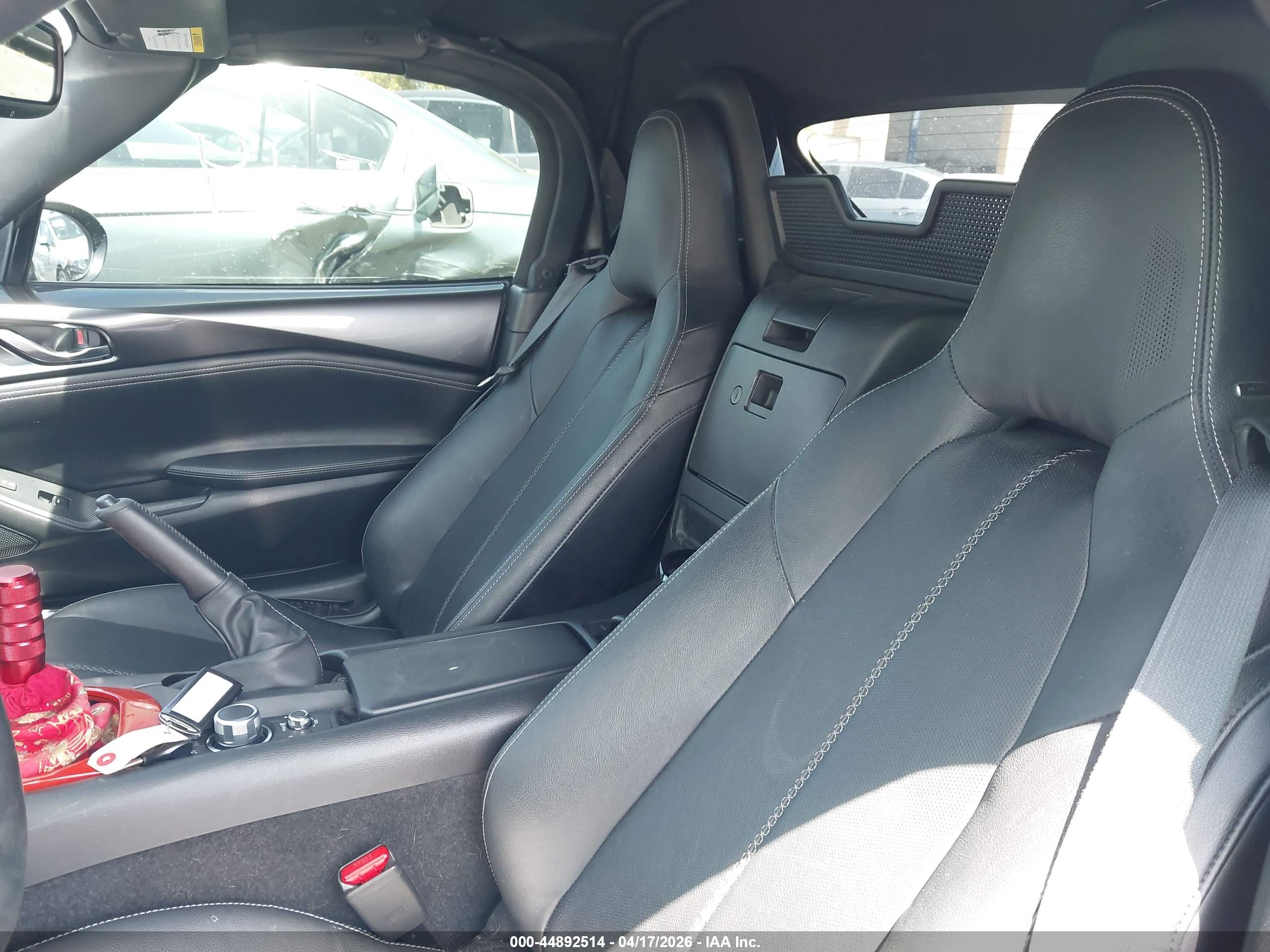 MAZDA MX-5 image 8
