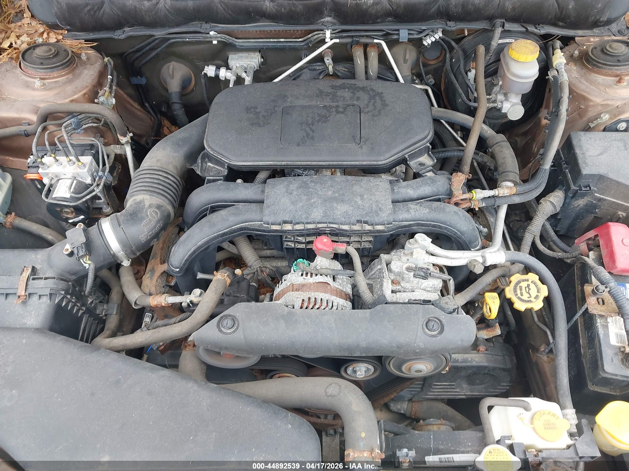 SUBARU OUTBACK image 10