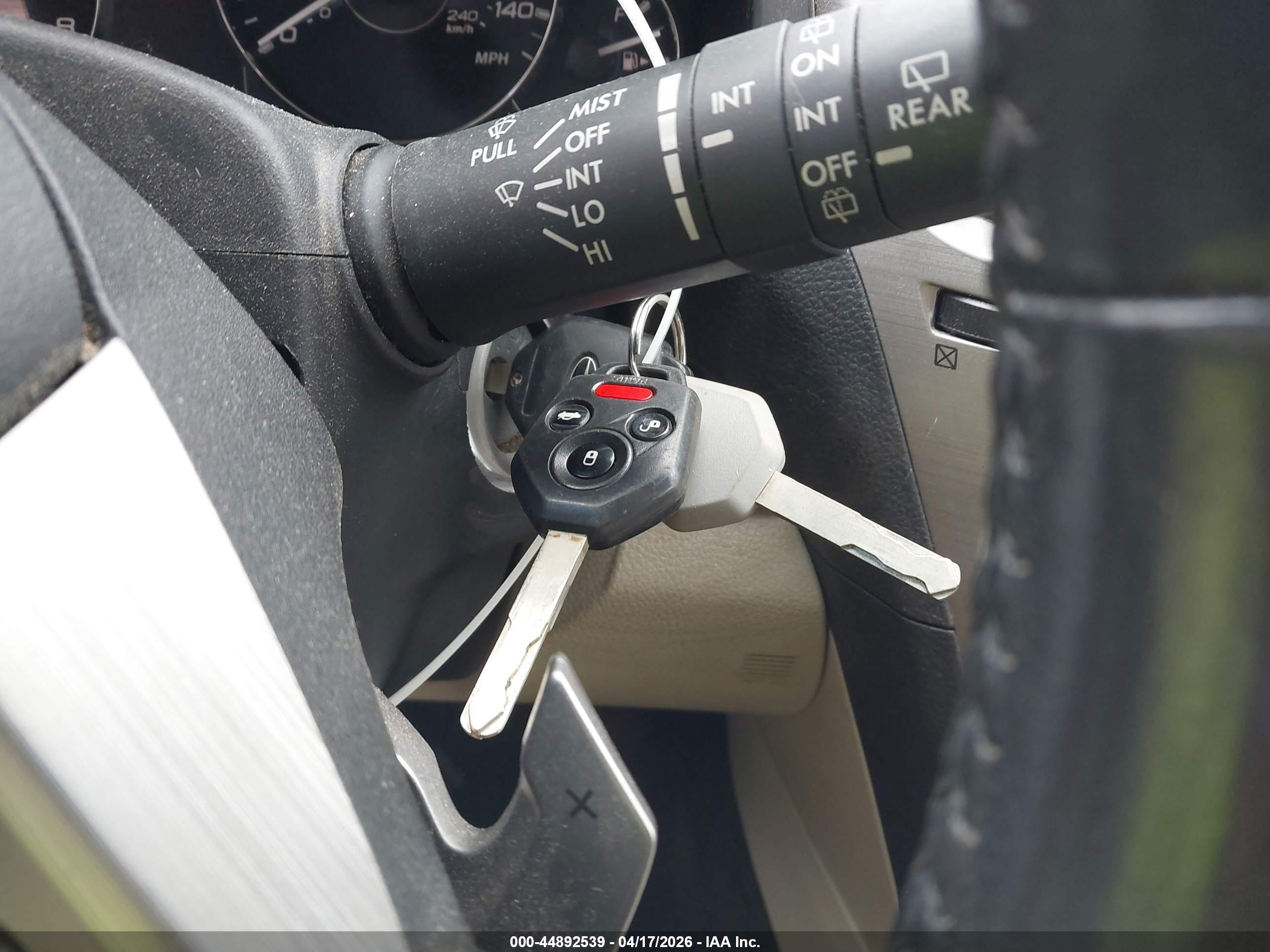 SUBARU OUTBACK image 11
