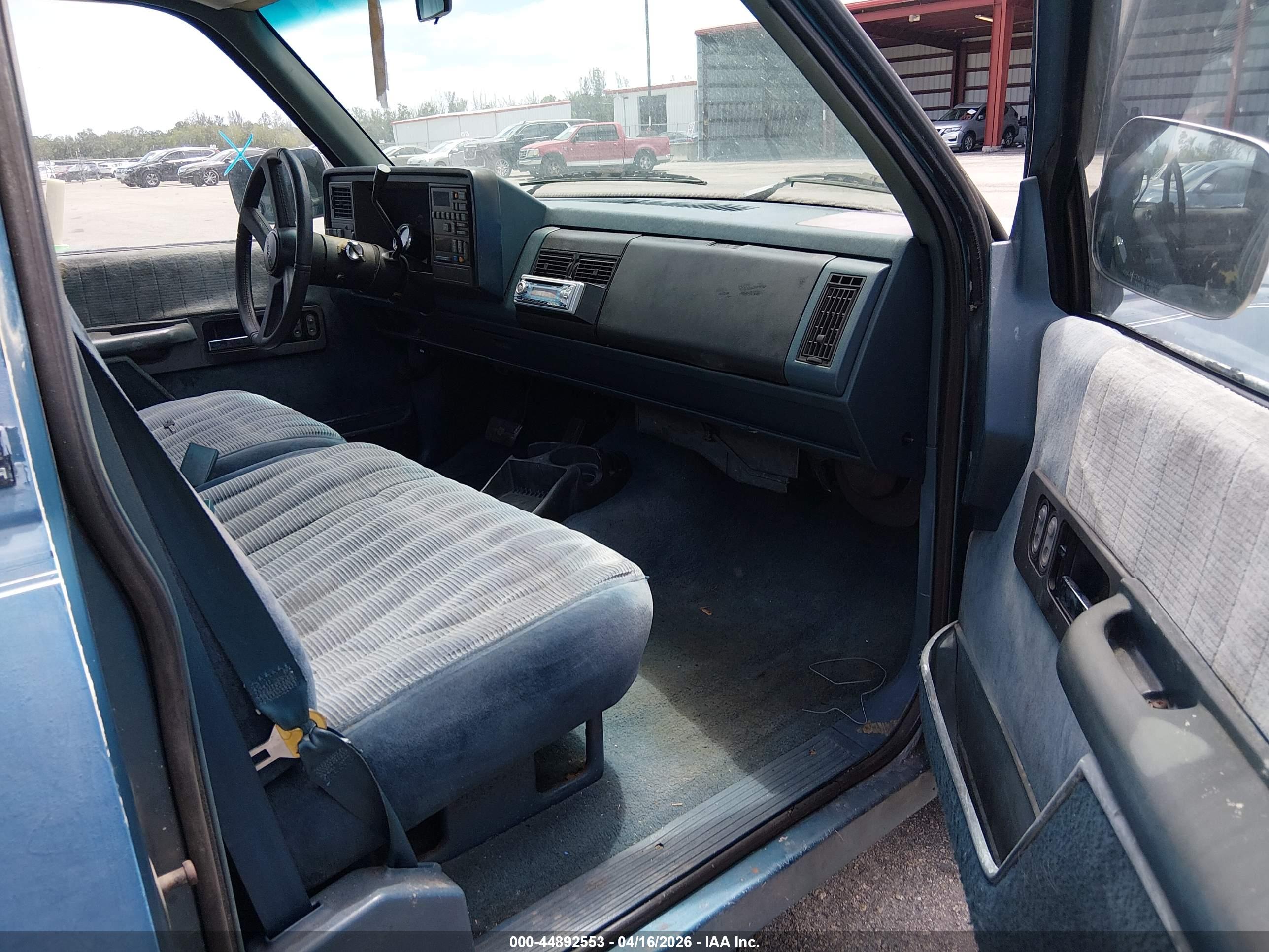 GMC SIERRA image 5