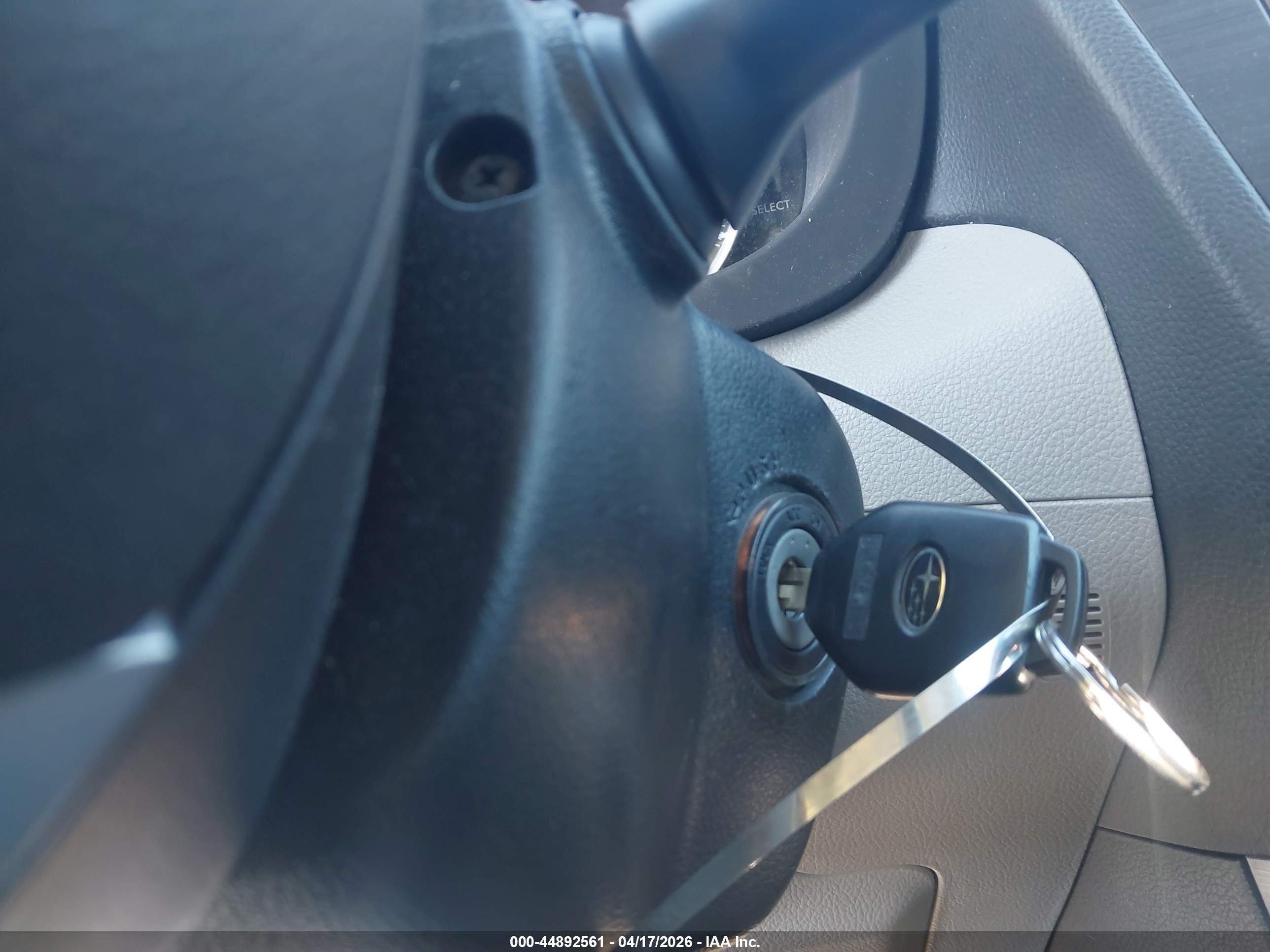 SUBARU FORESTER image 11