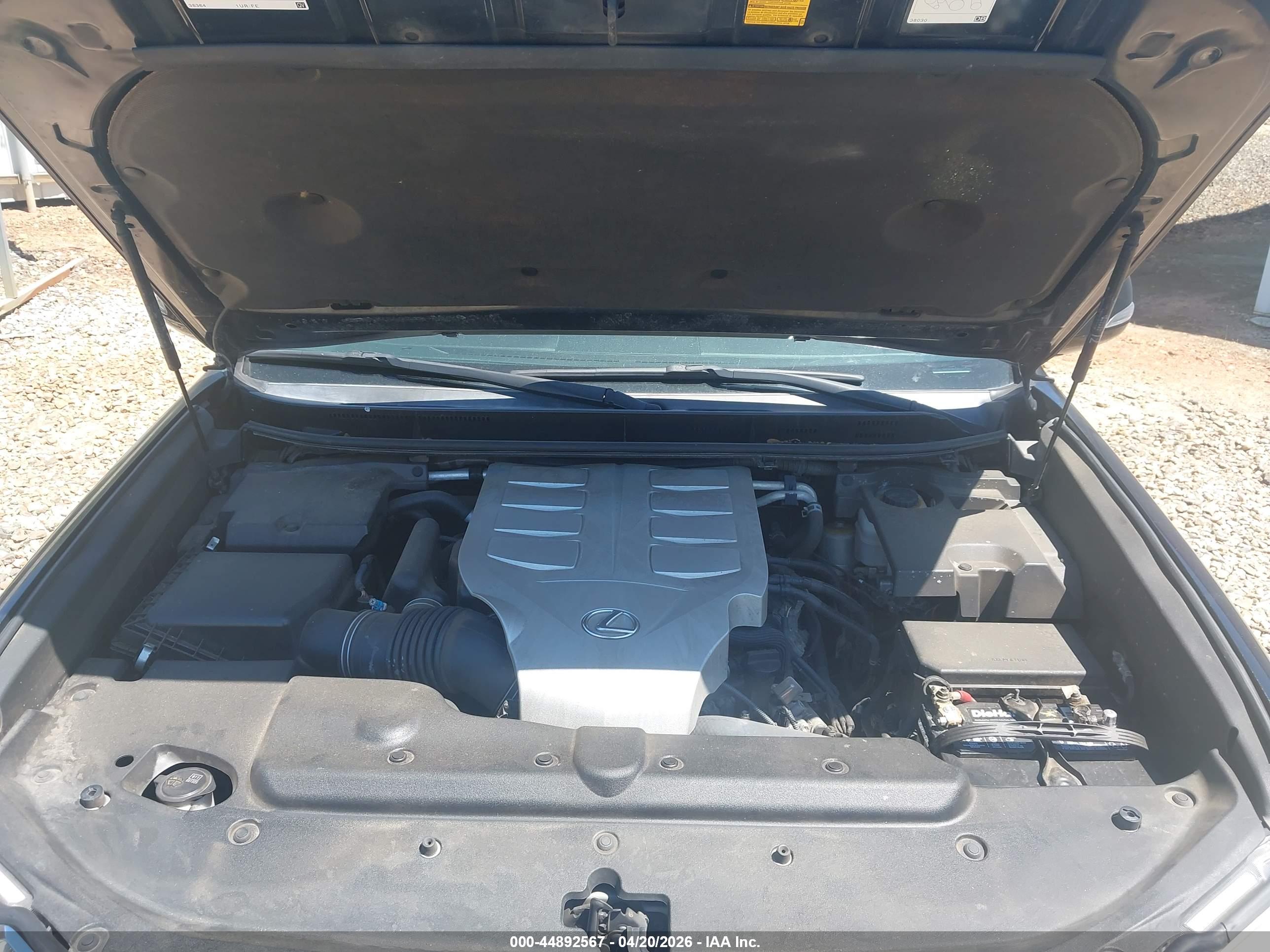 LEXUS GX image 10