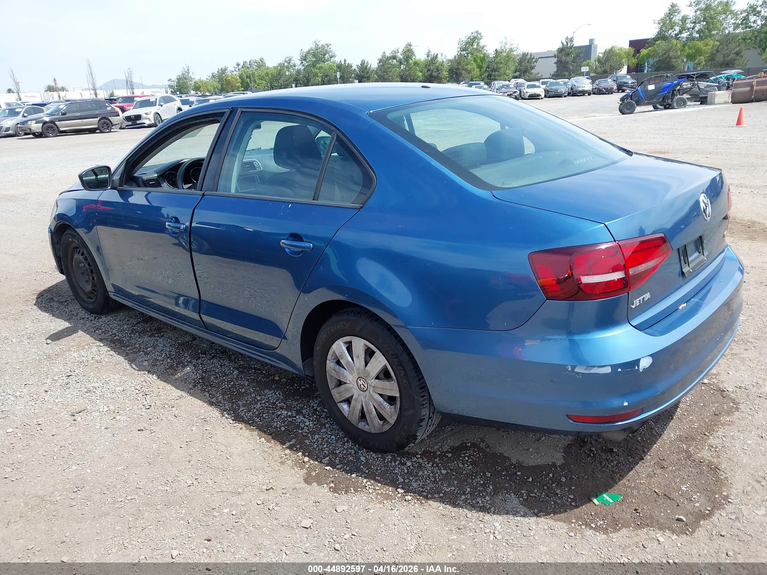 VOLKSWAGEN JETTA image 3