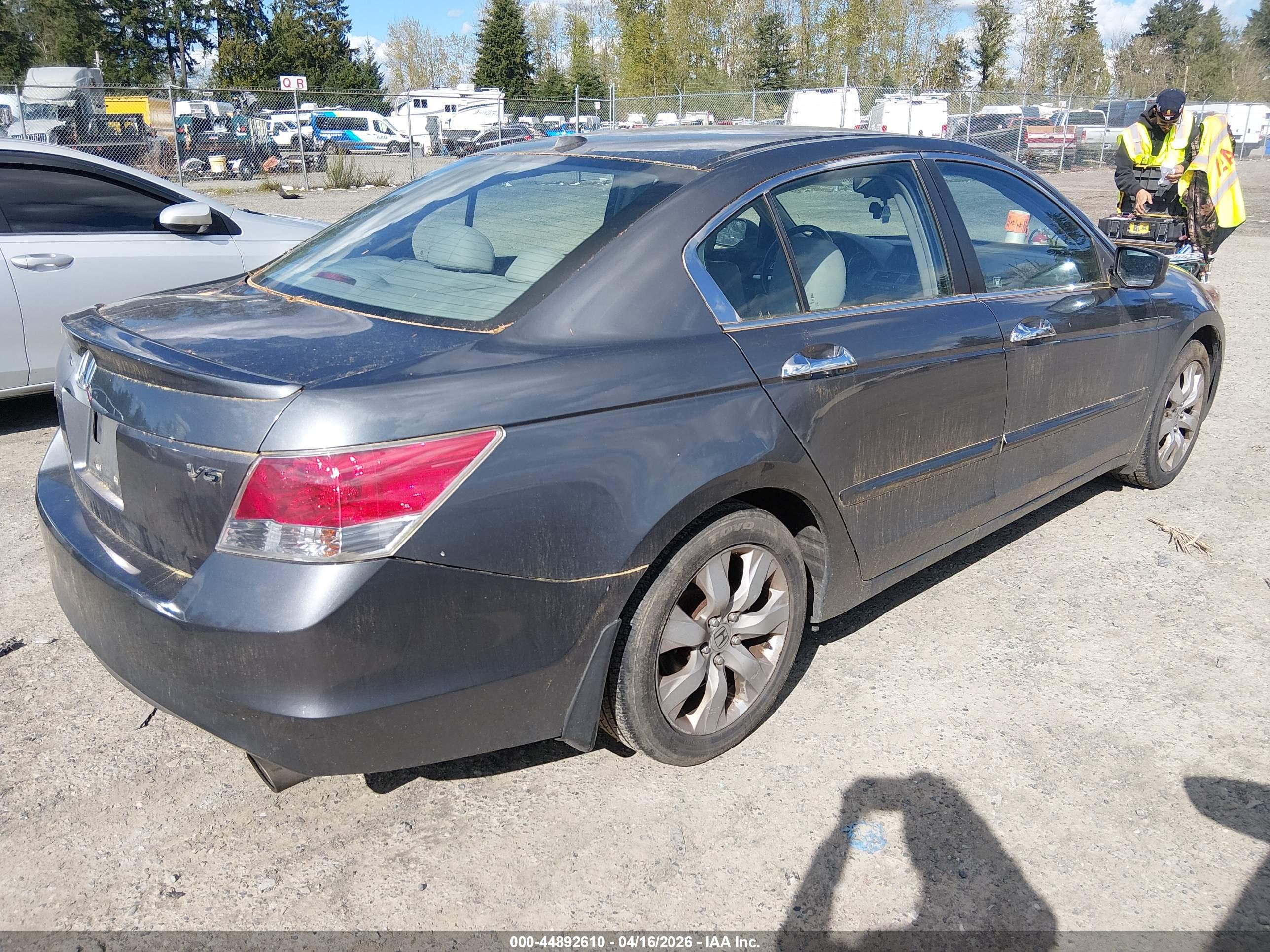 HONDA ACCORD image 4