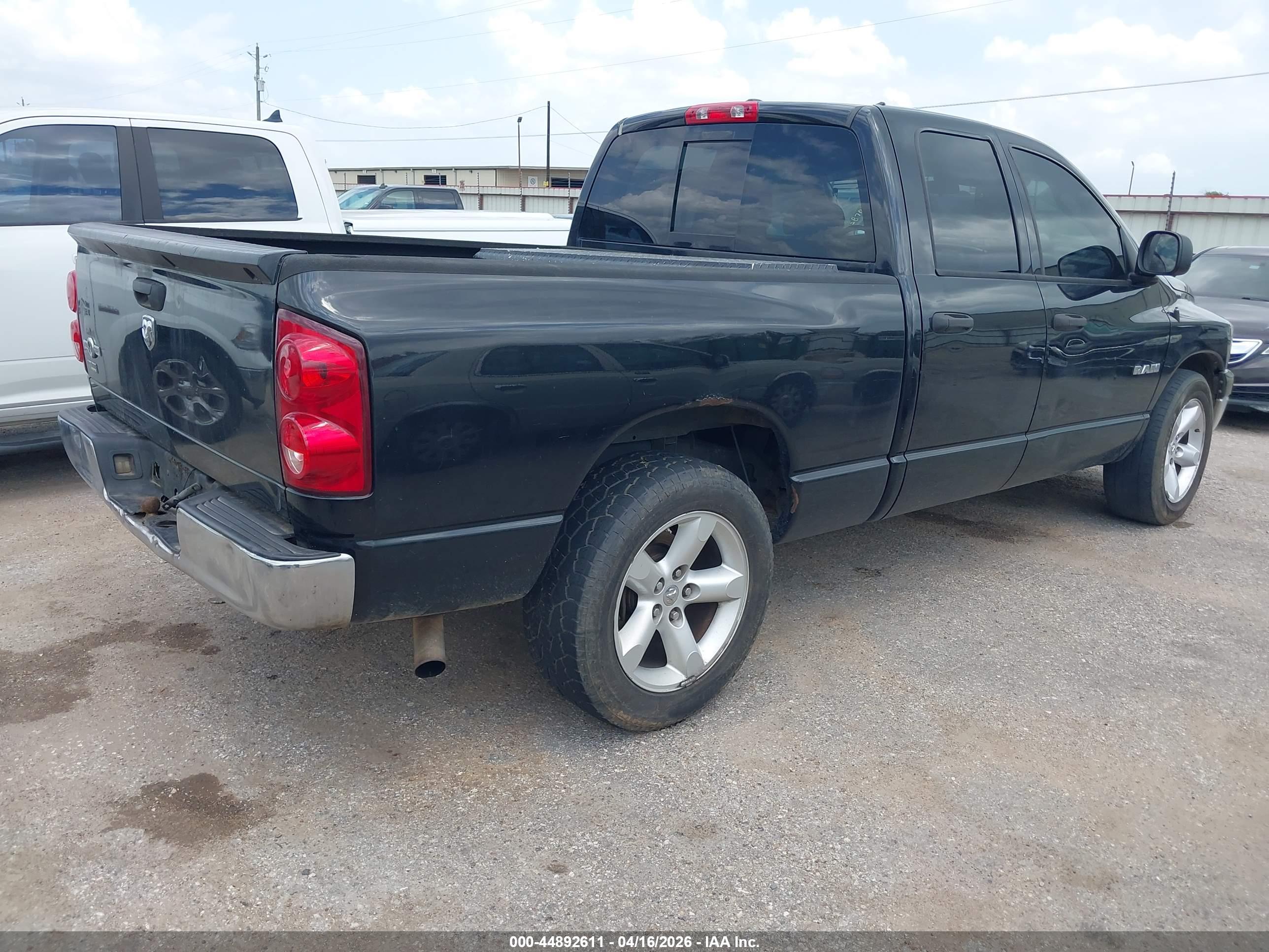 DODGE RAM image 4