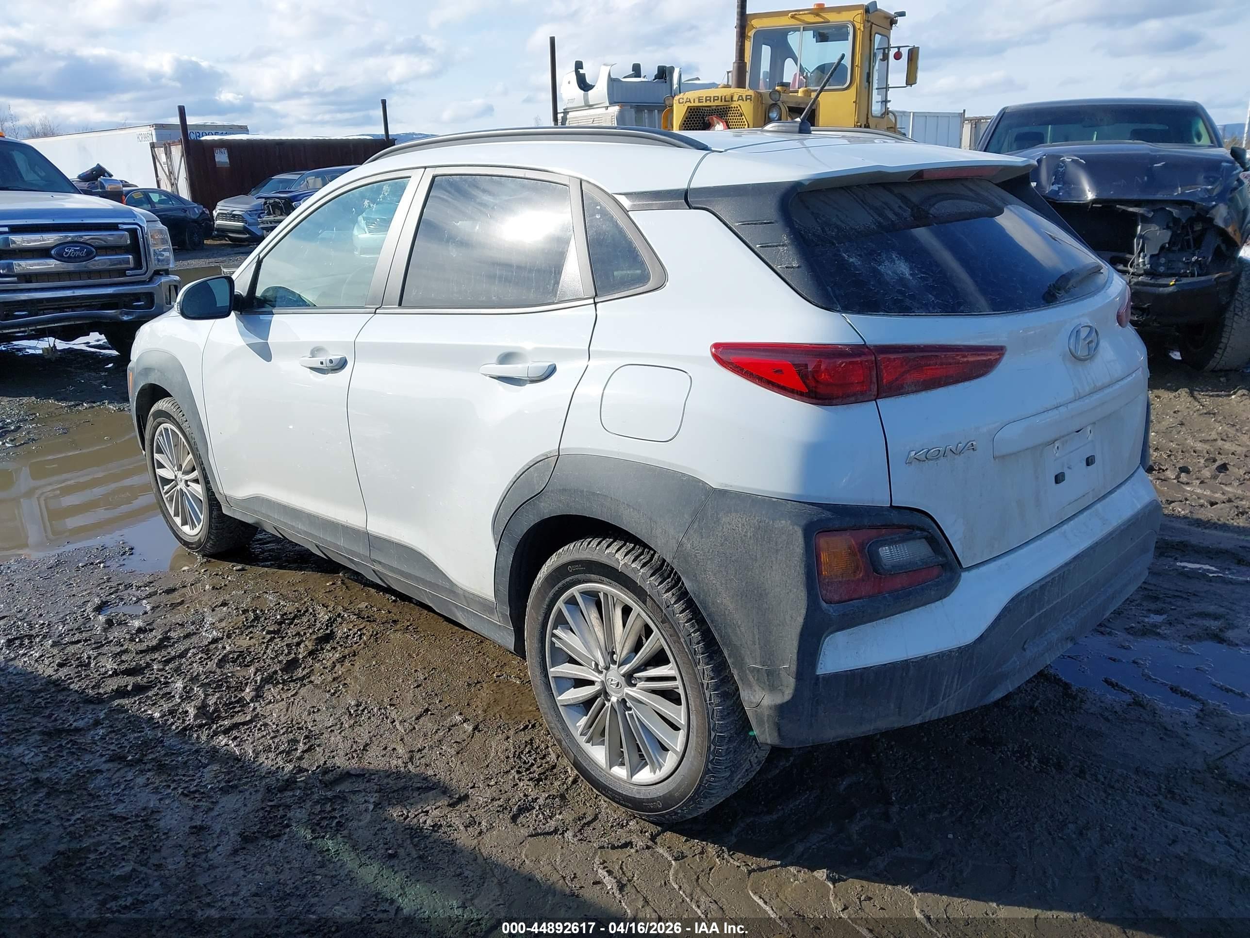 HYUNDAI KONA image 3