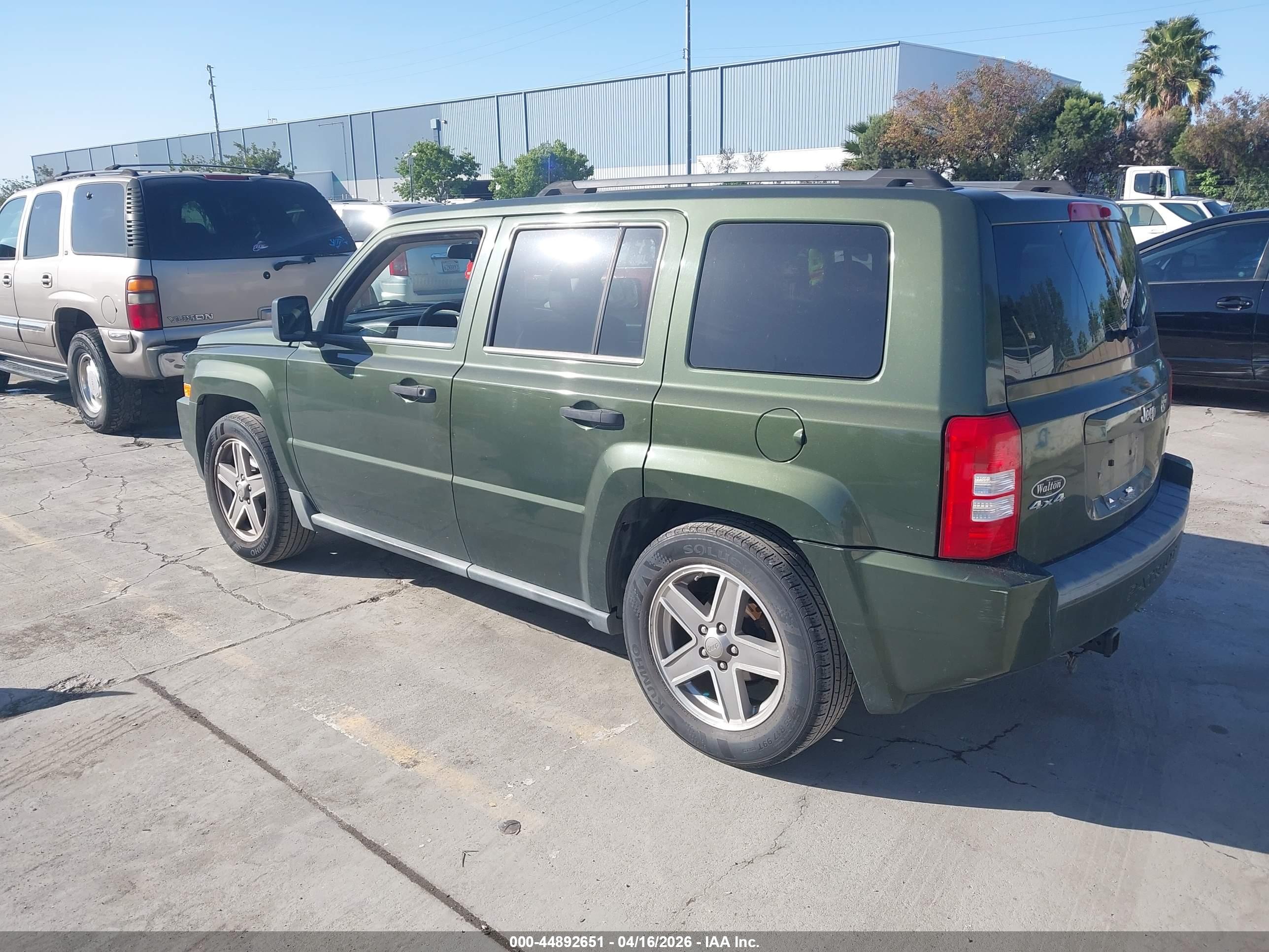 JEEP PATRIOT image 3