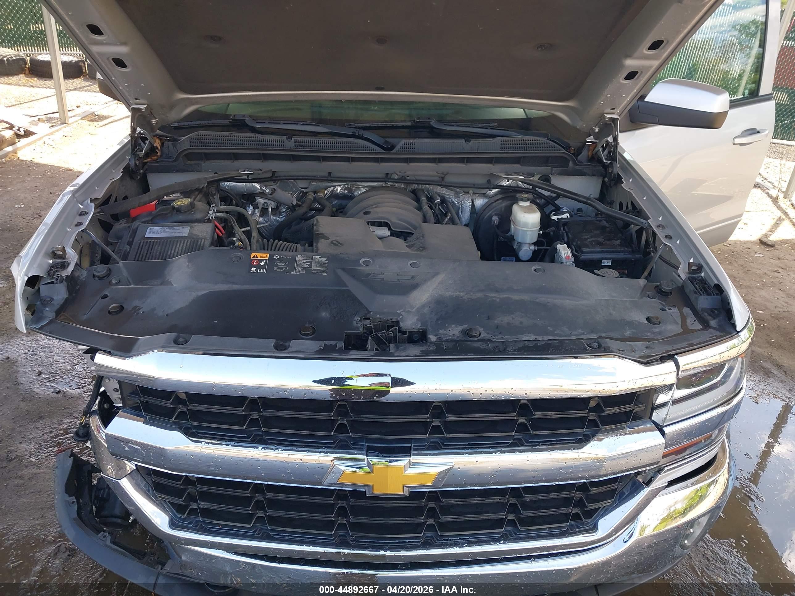 CHEVROLET SILVERADO image 10