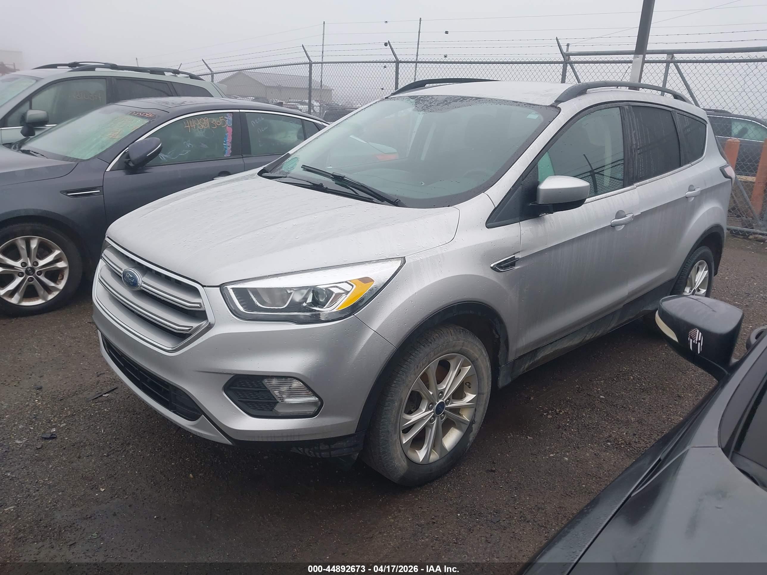 FORD ESCAPE image 2