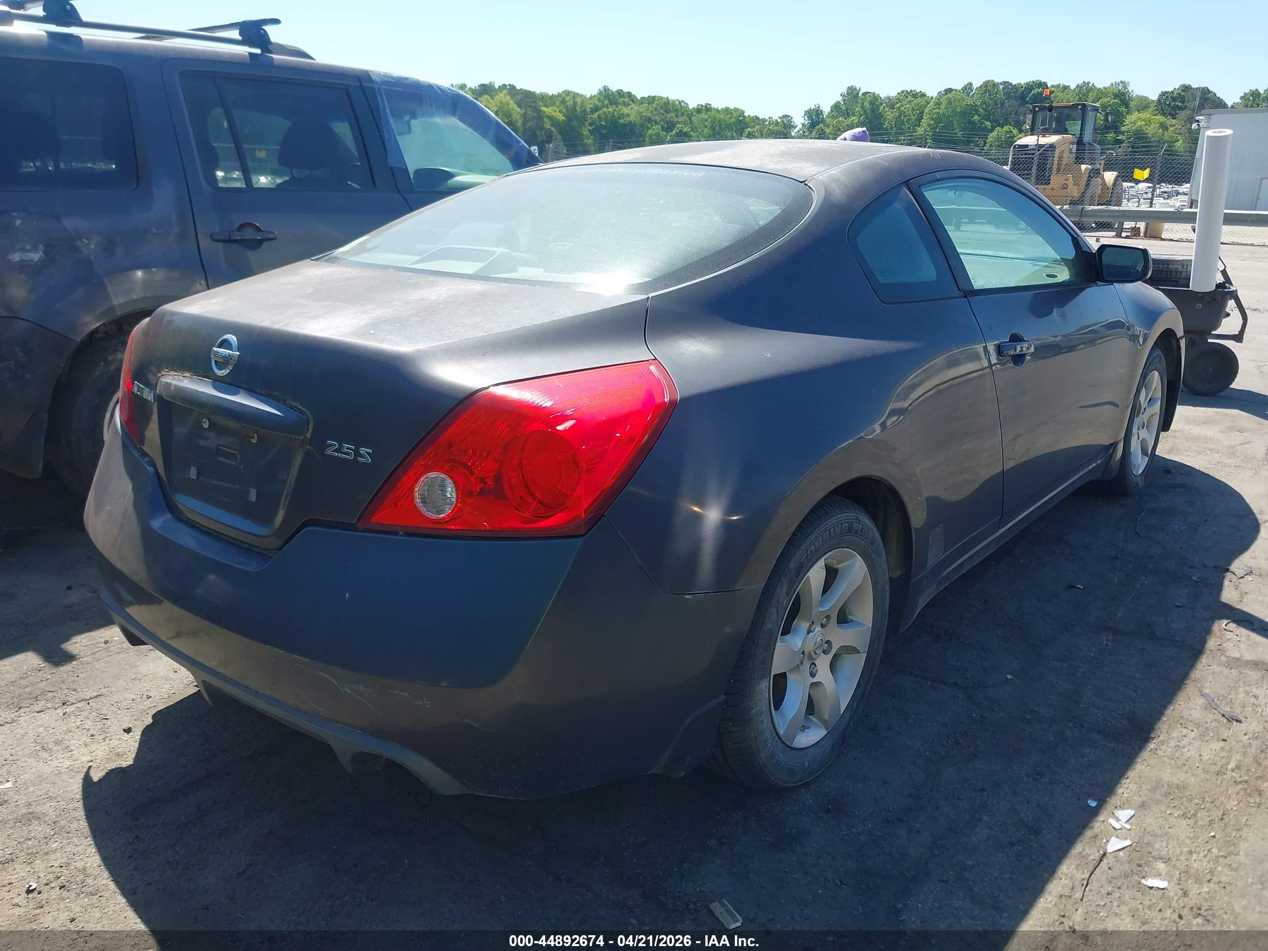 NISSAN ALTIMA image 4