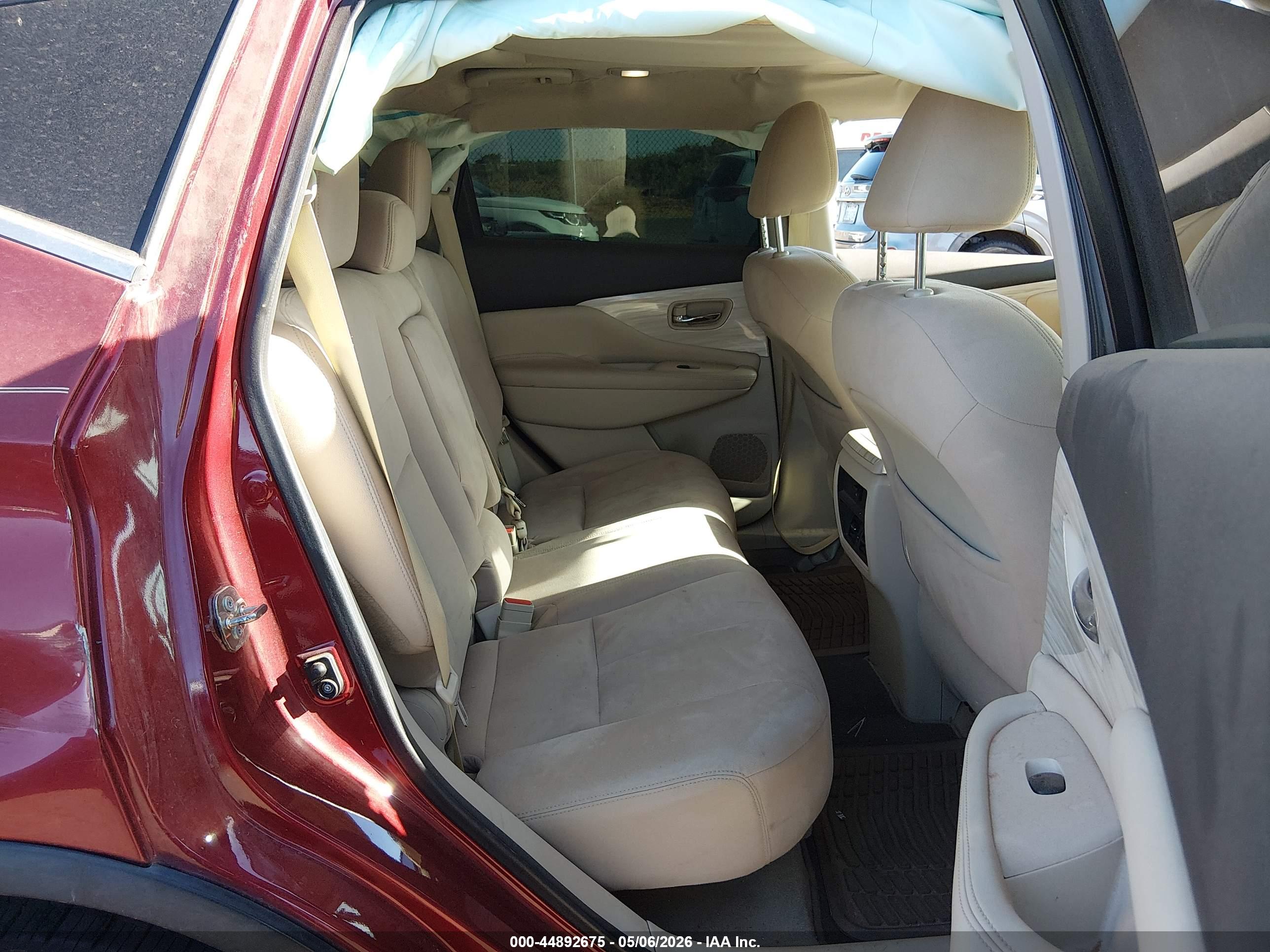 NISSAN MURANO image 8