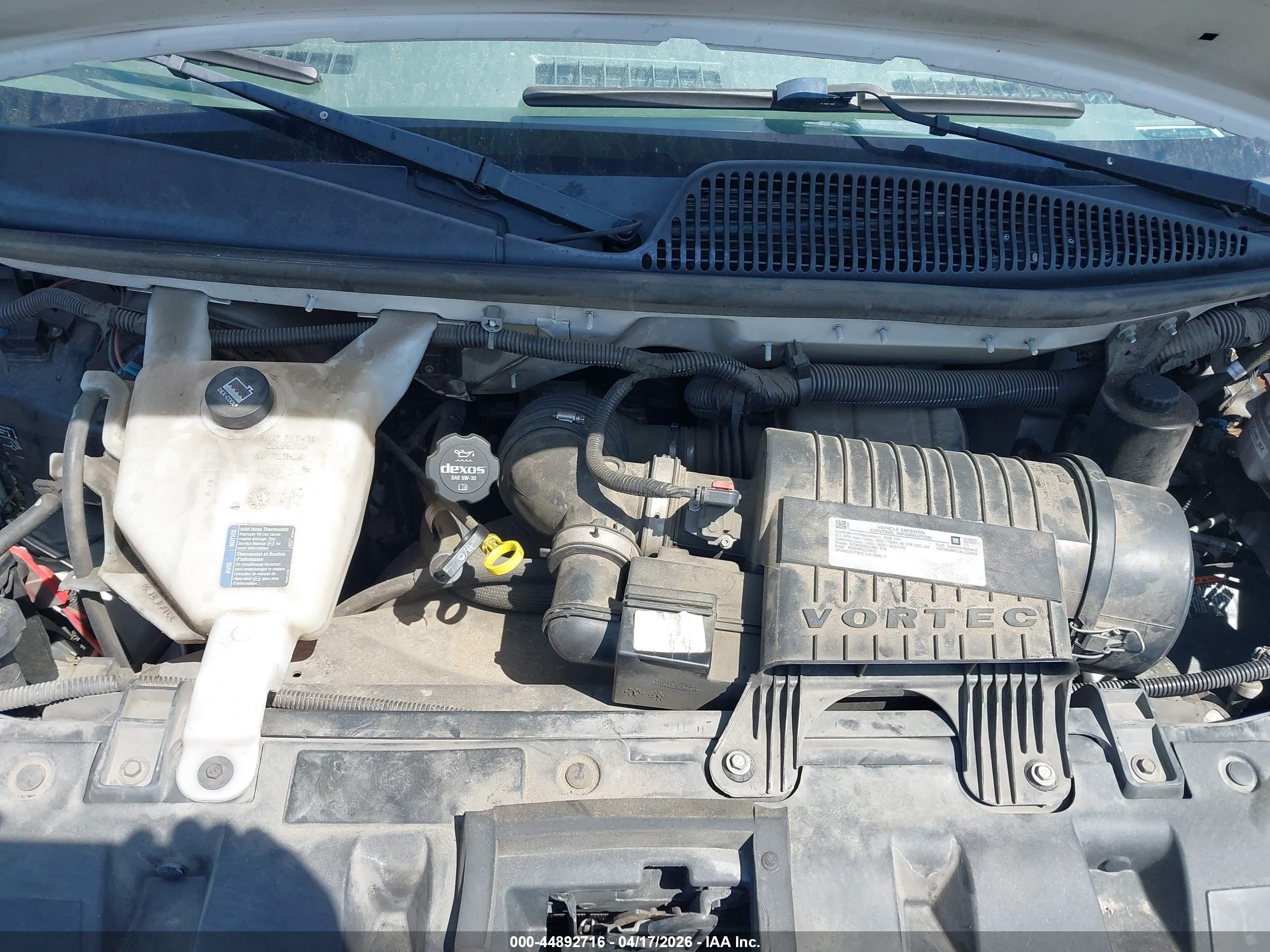 CHEVROLET EXPRESS image 10