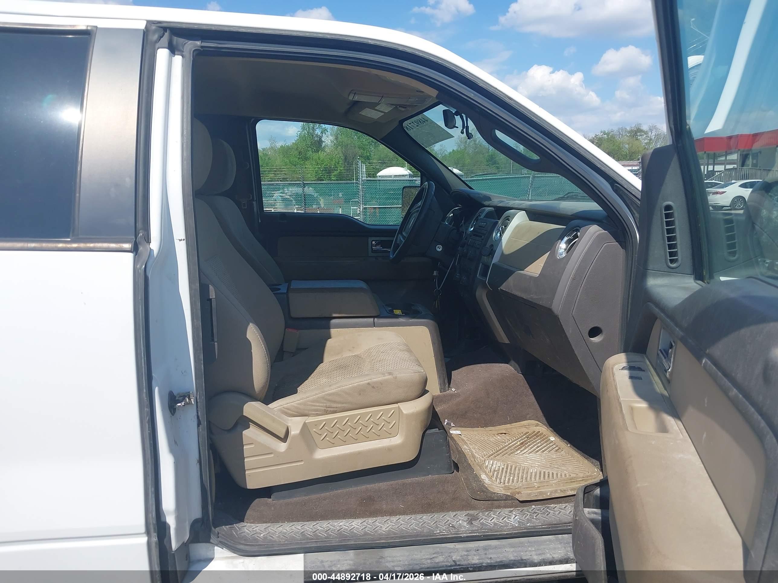 FORD F-150 image 5
