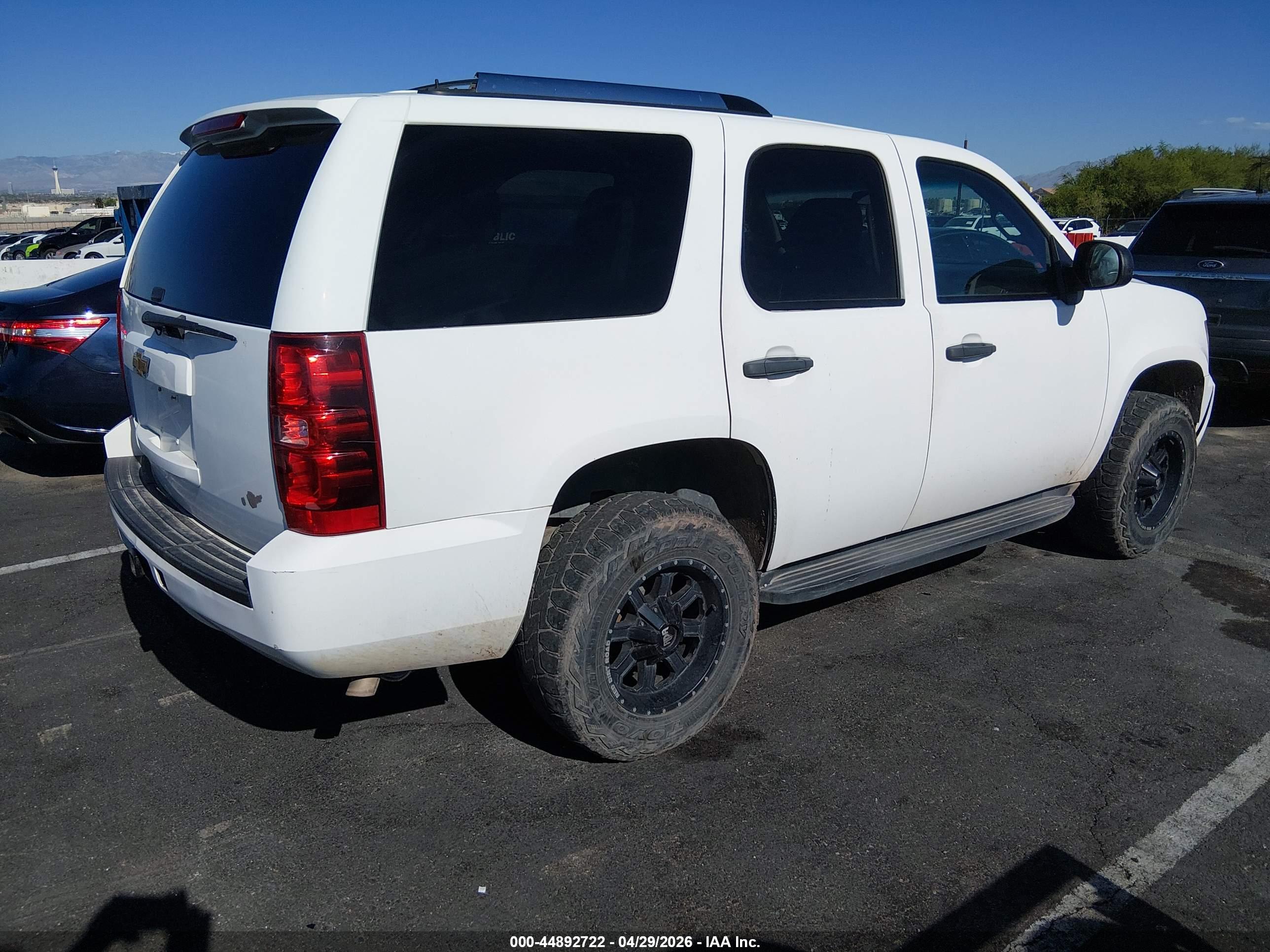 CHEVROLET TAHOE image 4