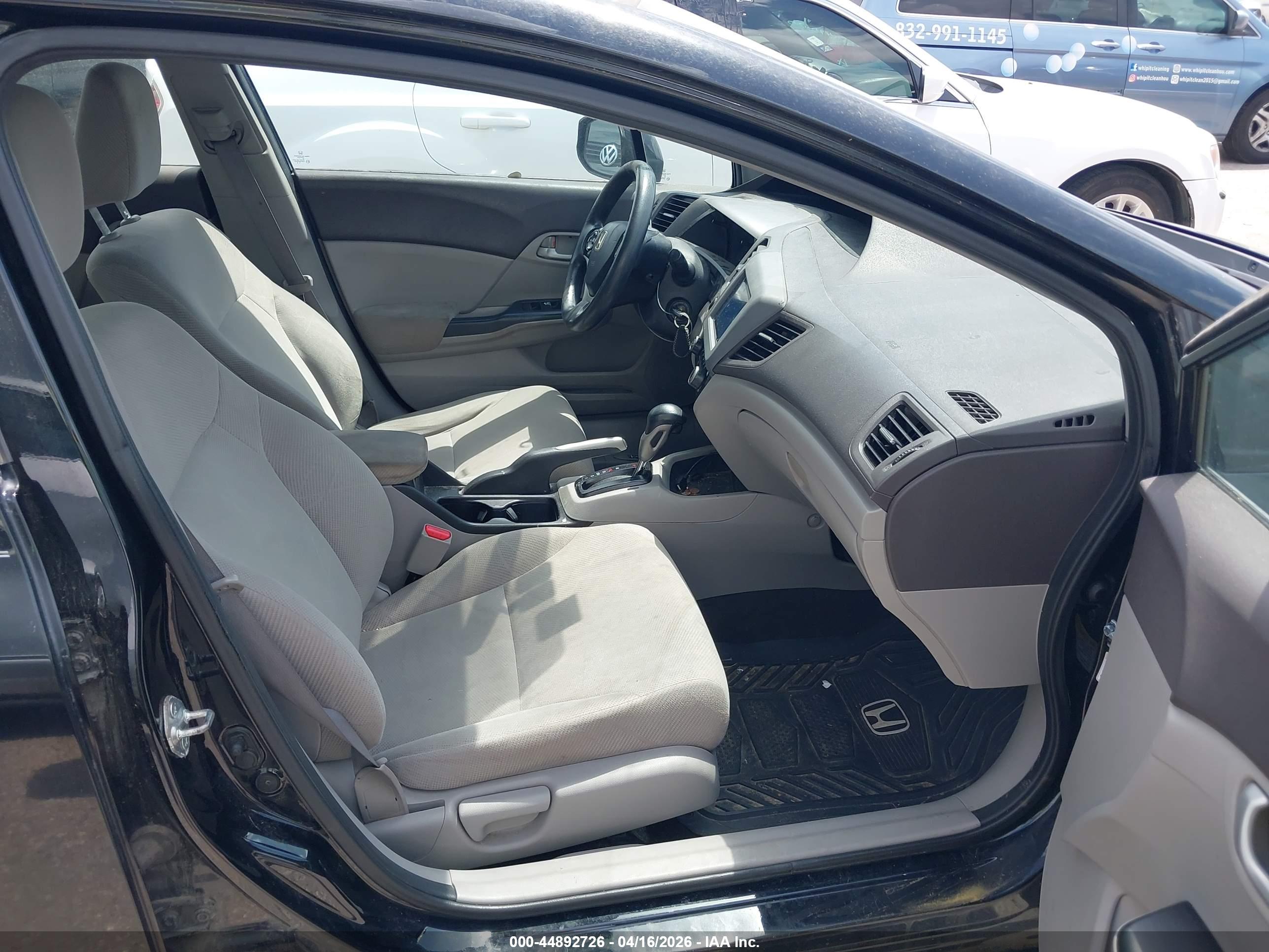 HONDA CIVIC image 5