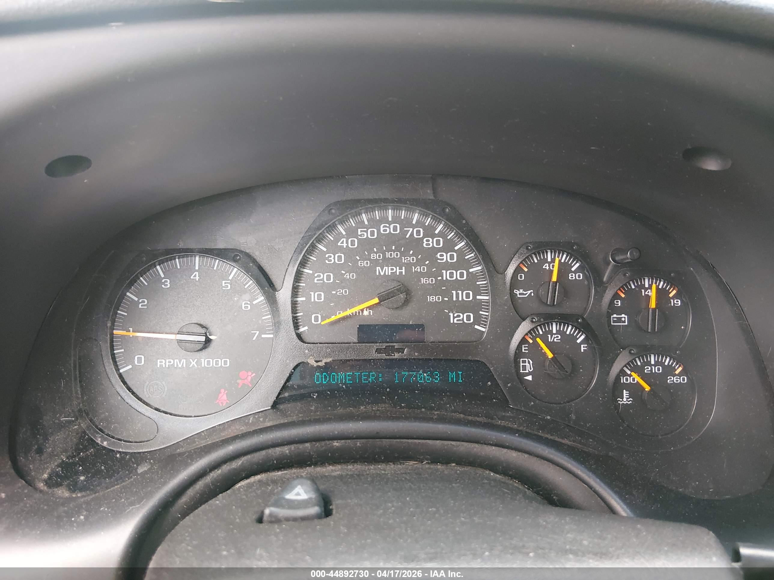 CHEVROLET TRAILBLAZER image 7