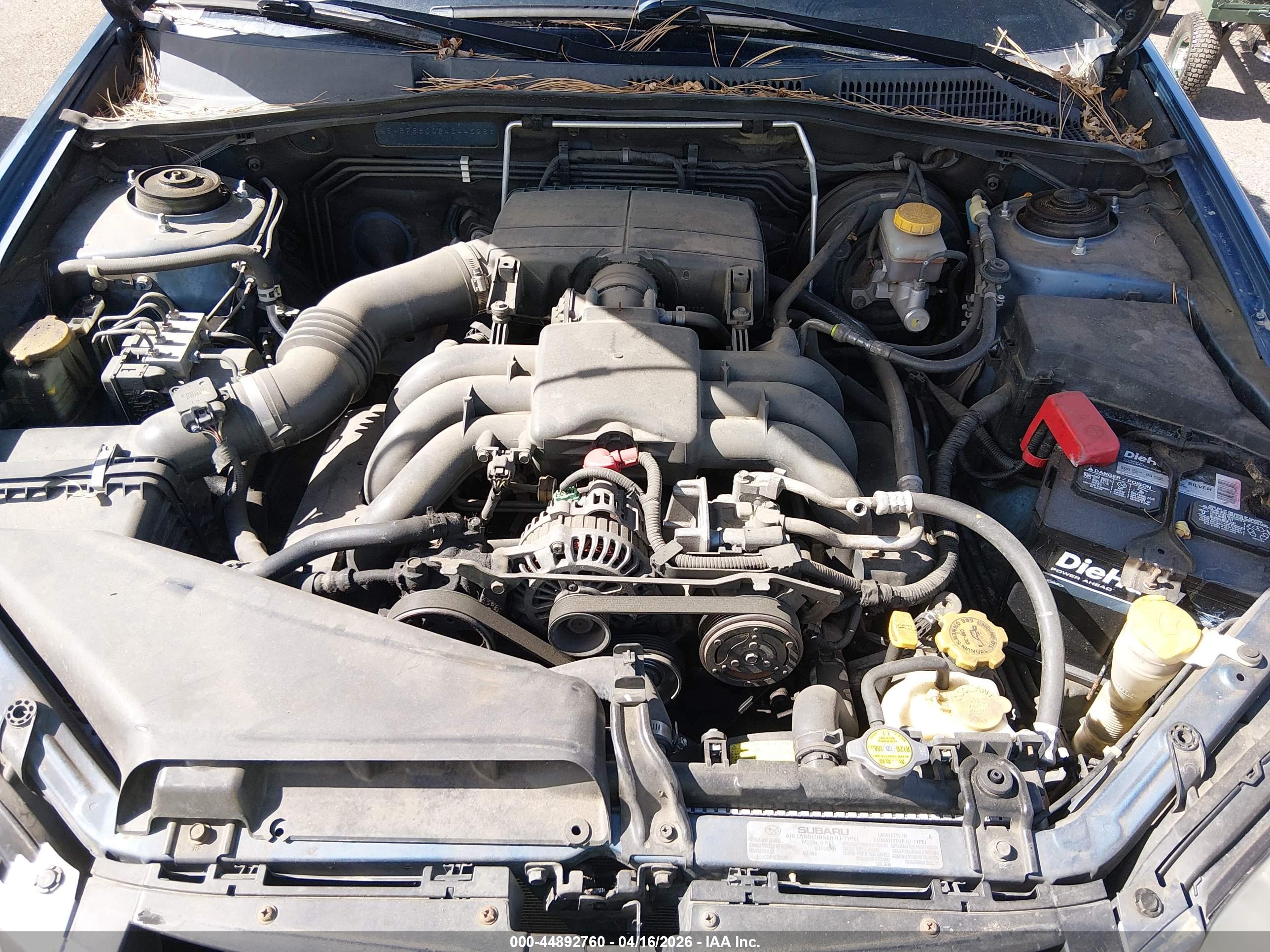 SUBARU OUTBACK image 10