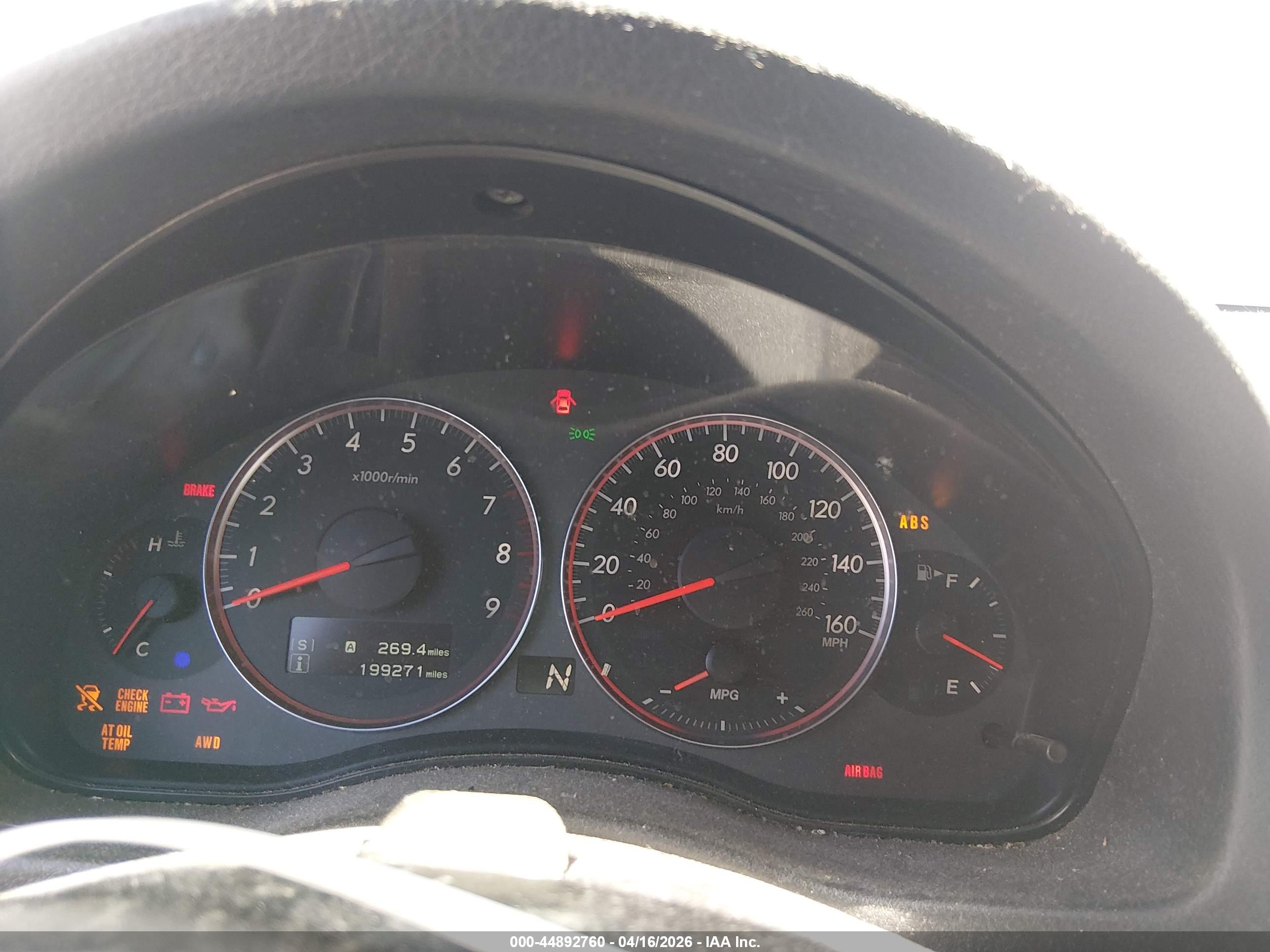 SUBARU OUTBACK image 7
