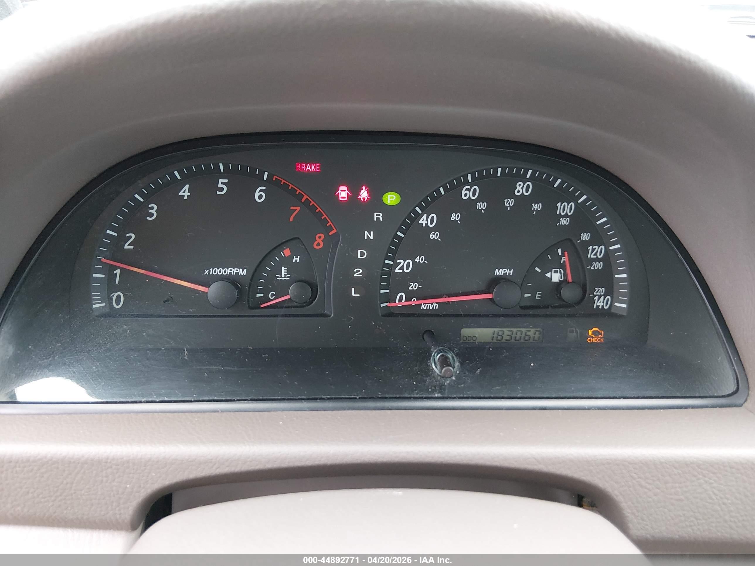 TOYOTA CAMRY image 7
