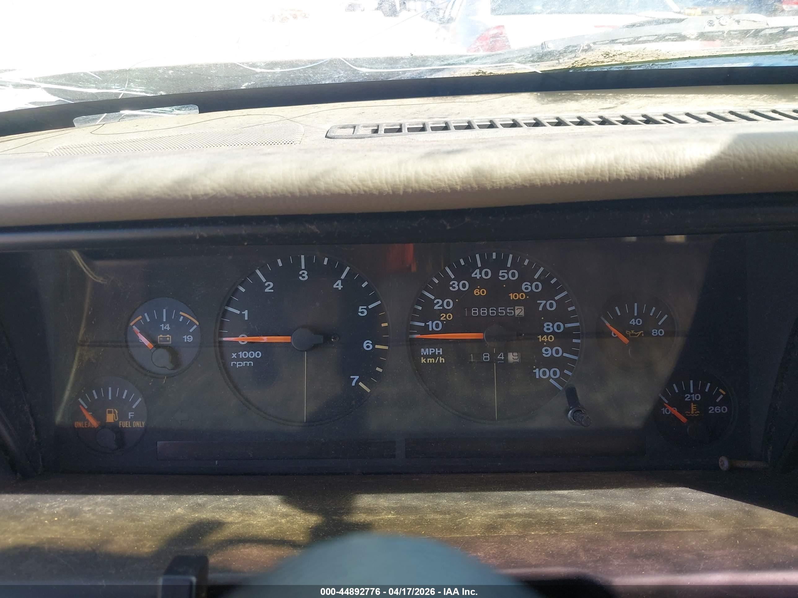 JEEP GRAND image 7