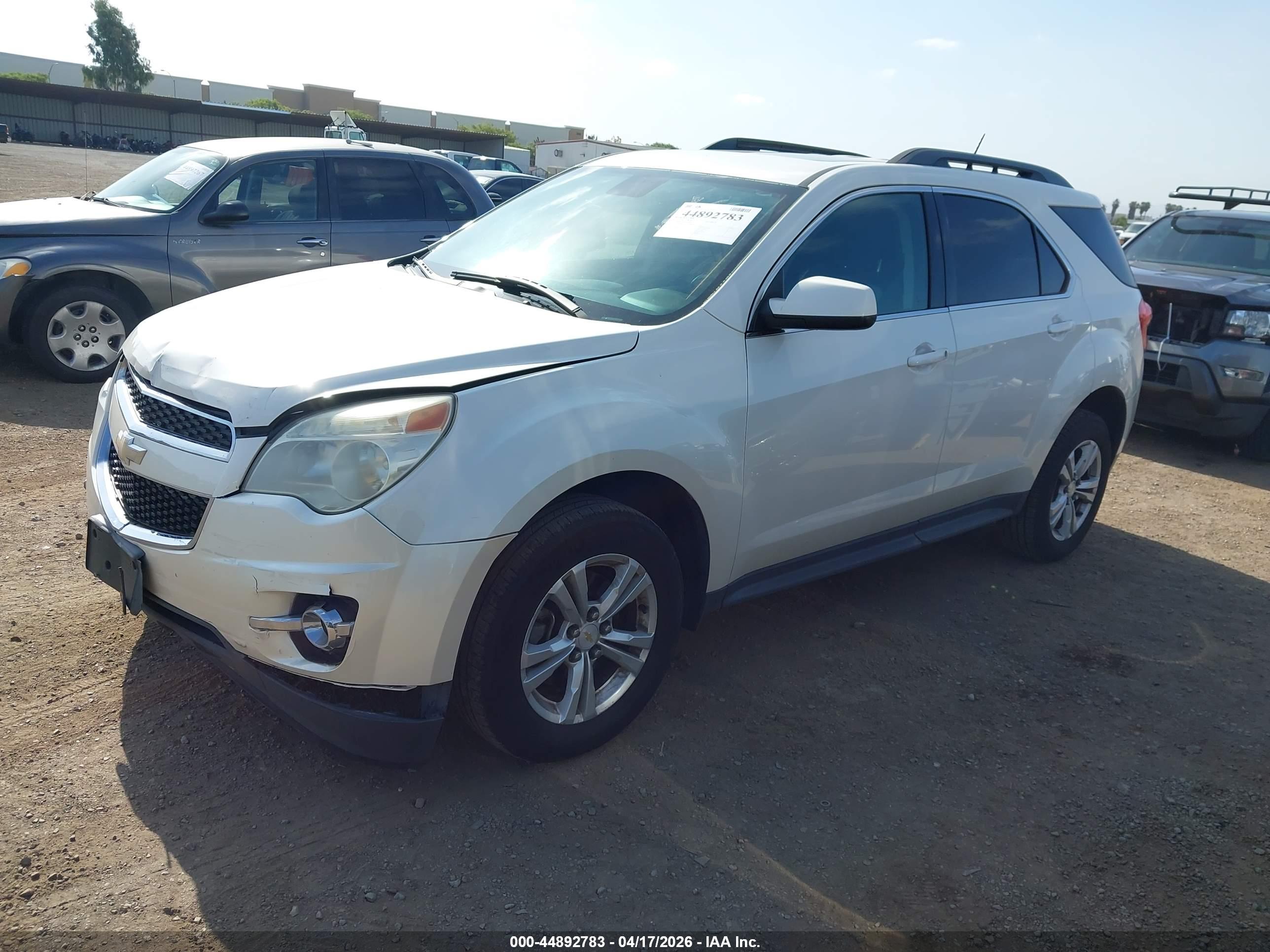 CHEVROLET EQUINOX image 2