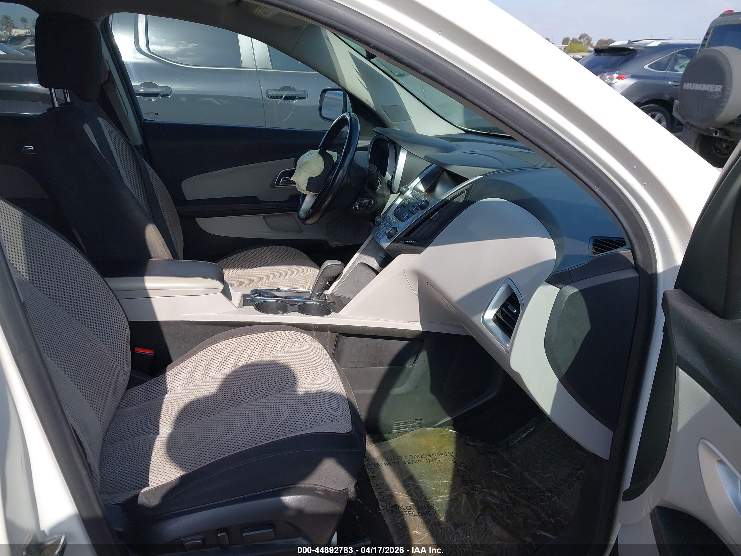 CHEVROLET EQUINOX image 5