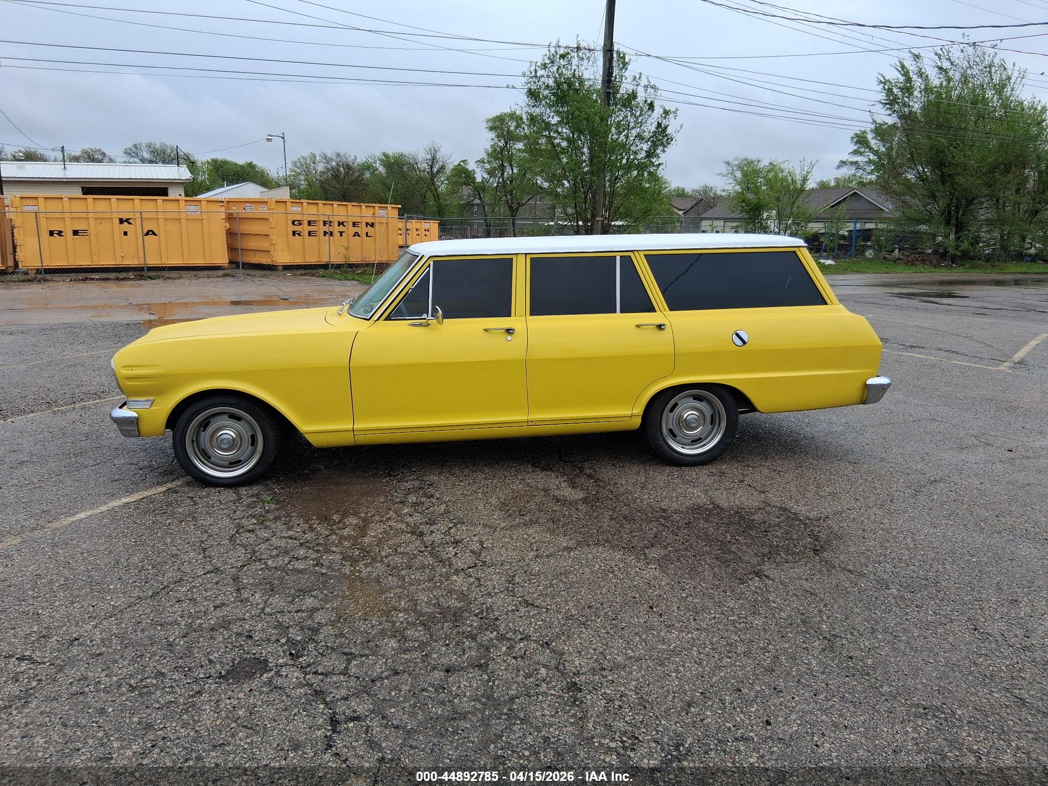 CHEVROLET NOVA image 2