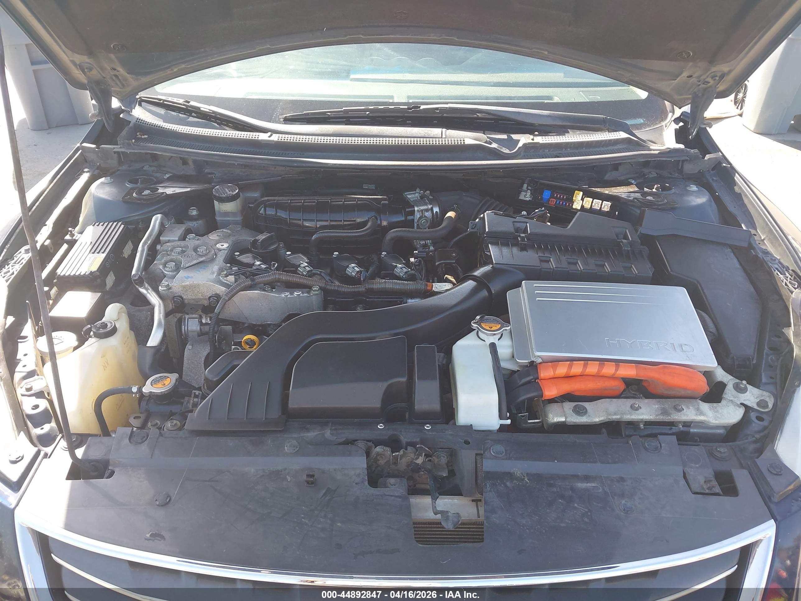 NISSAN ALTIMA image 10